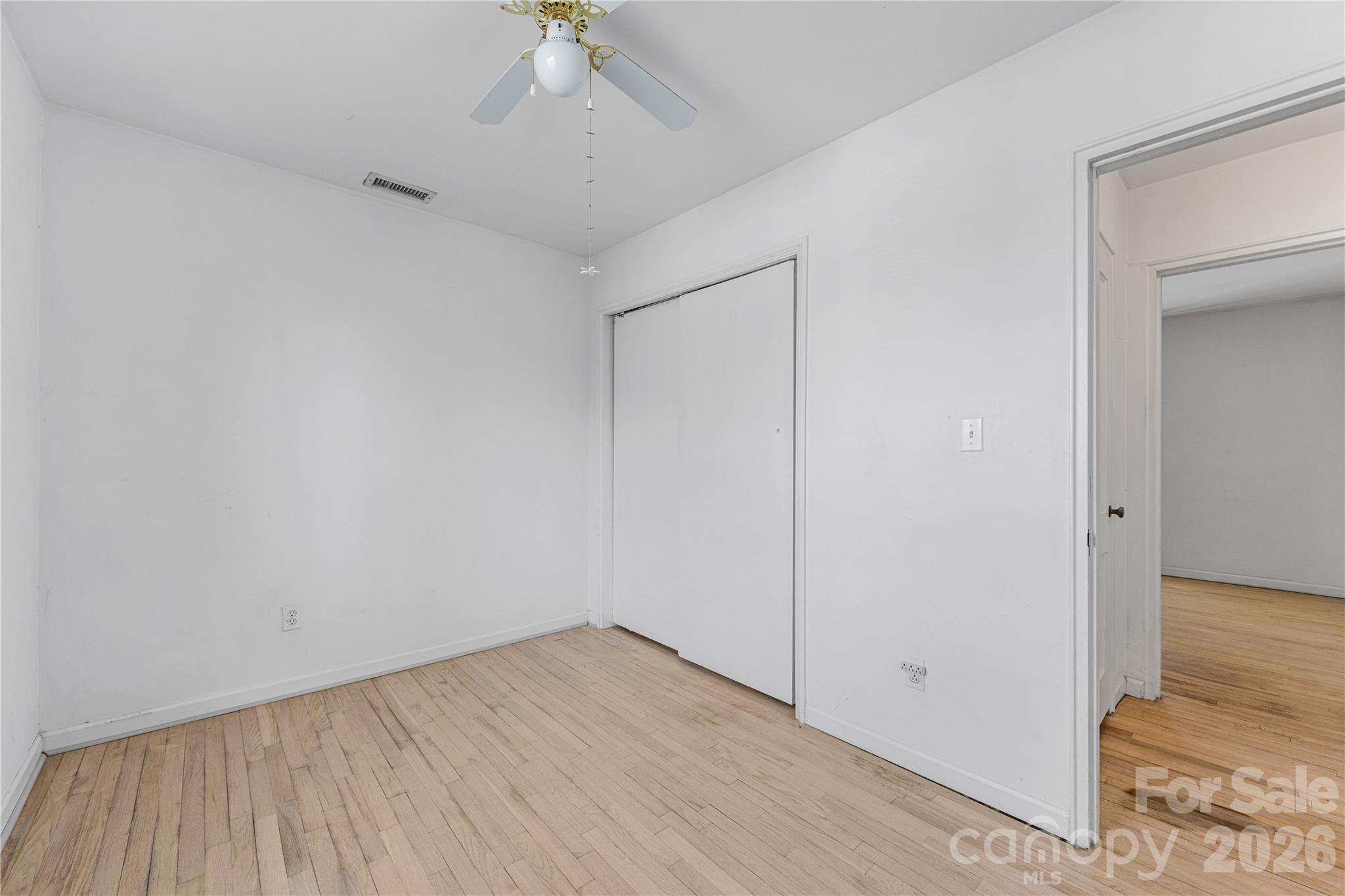 540 Wakefield Drive #D — Charlotte