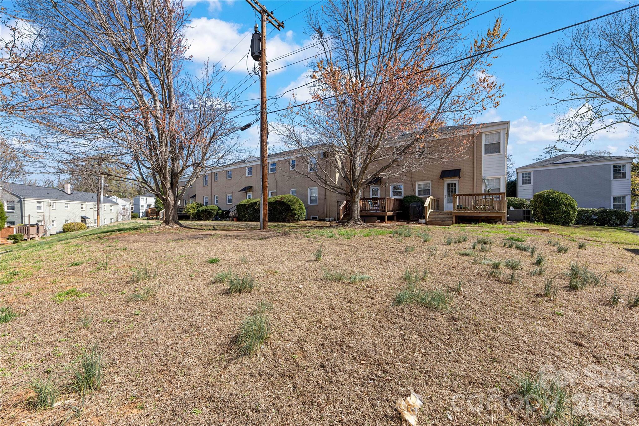 540 Wakefield Drive #D — Charlotte