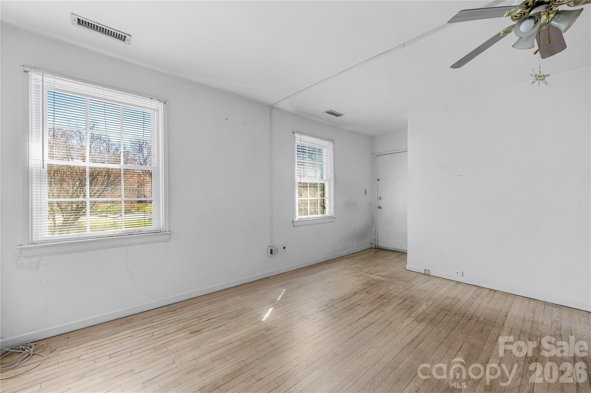 540 Wakefield Drive #D — Charlotte