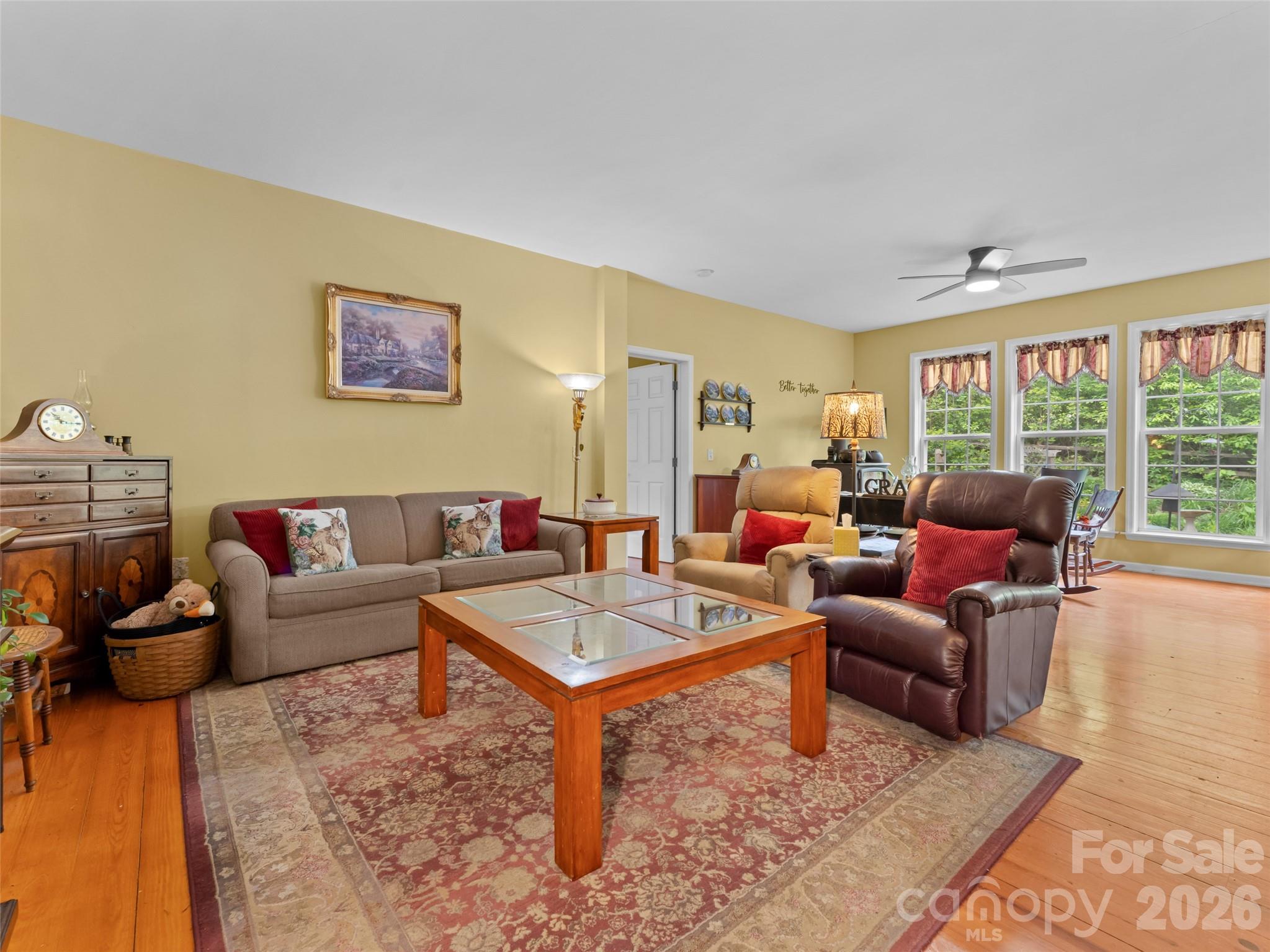 103 Old Southside Road — Saluda