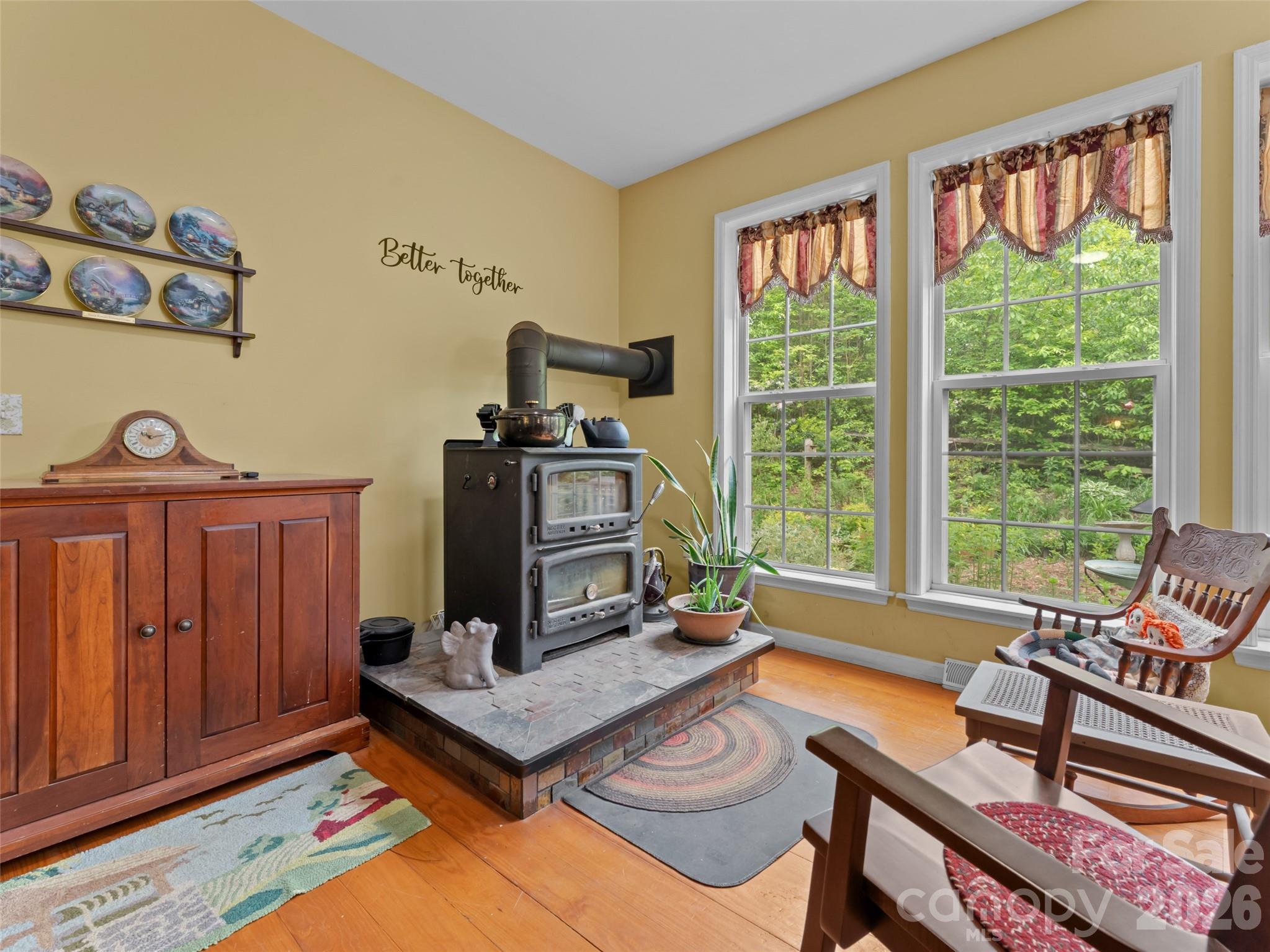 103 Old Southside Road — Saluda