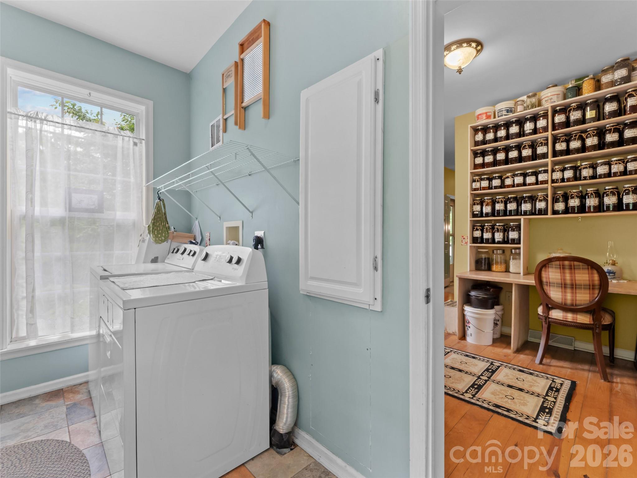 103 Old Southside Road — Saluda