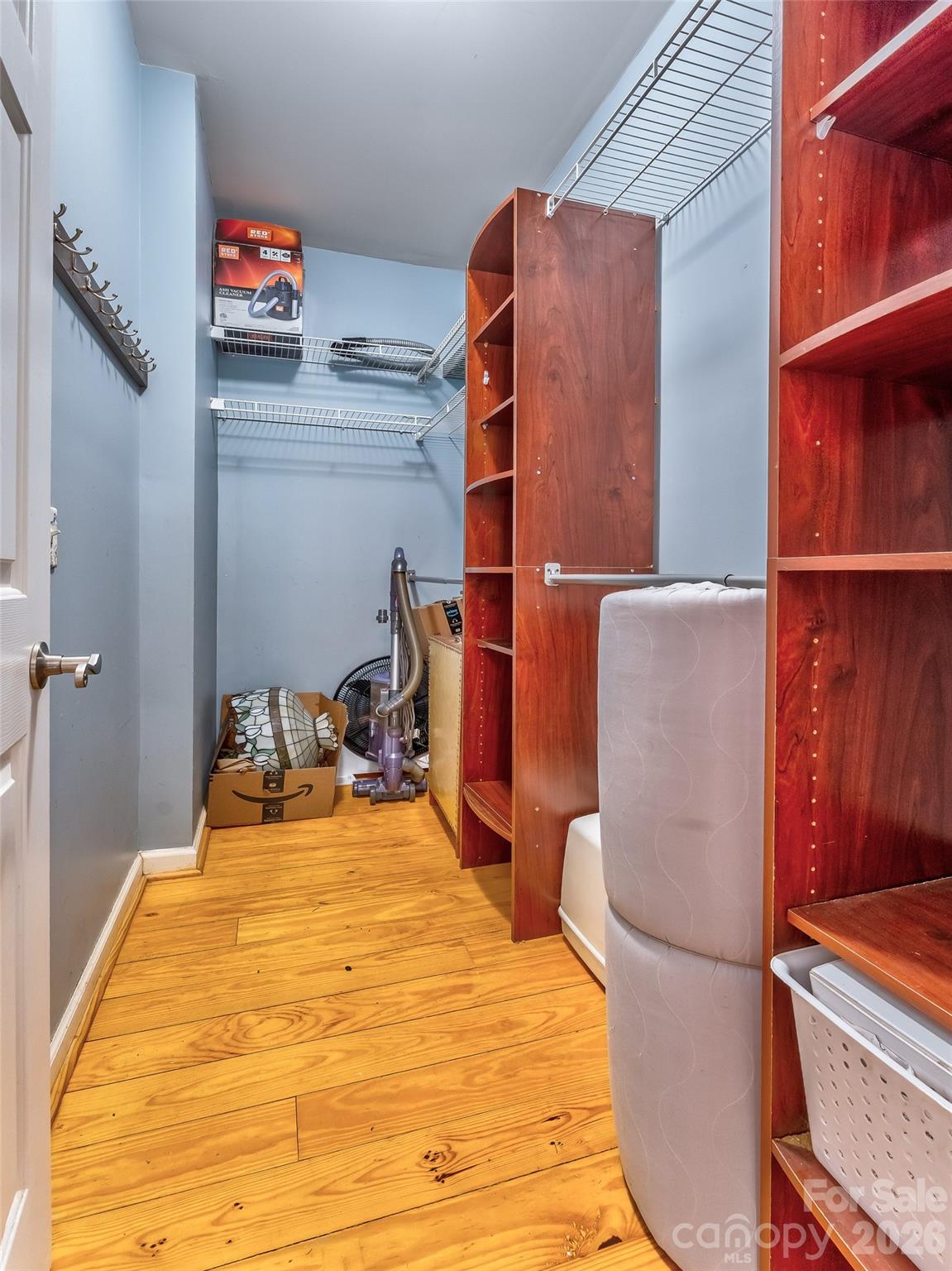 103 Old Southside Road — Saluda