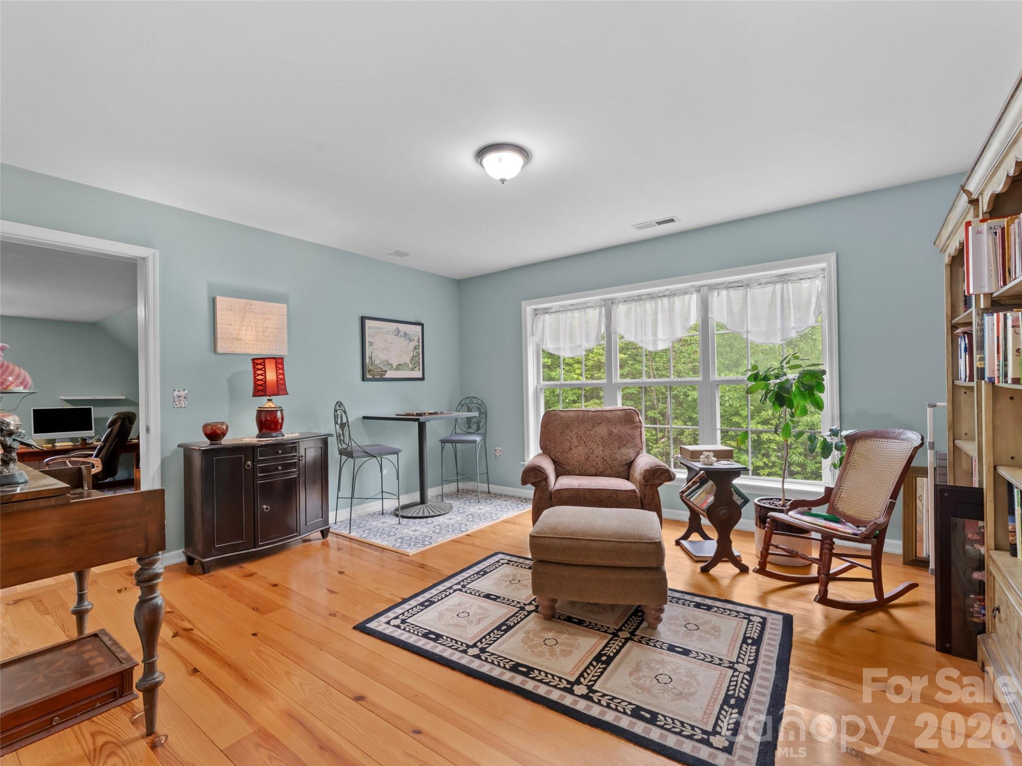 103 Old Southside Road — Saluda