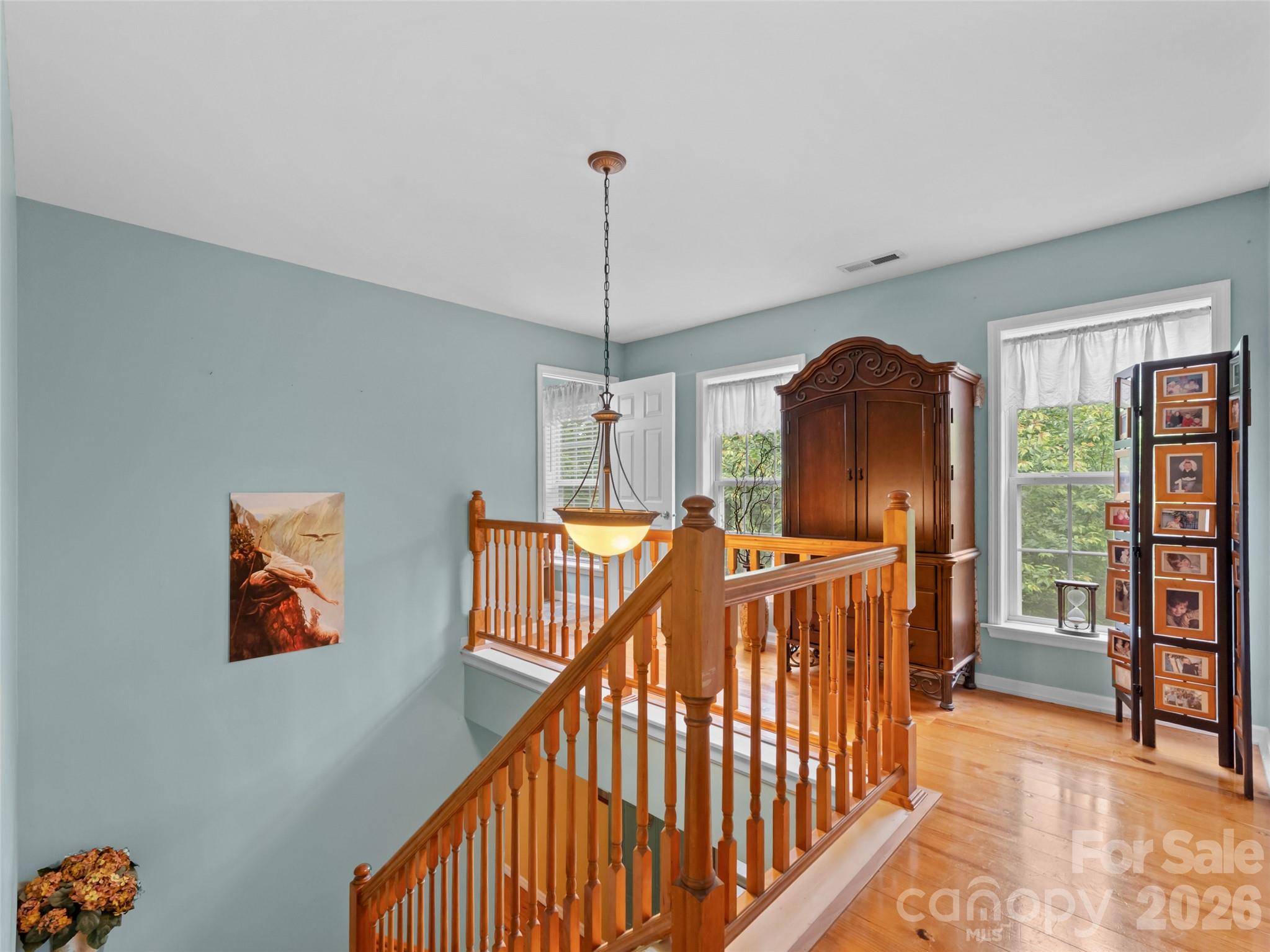 103 Old Southside Road — Saluda