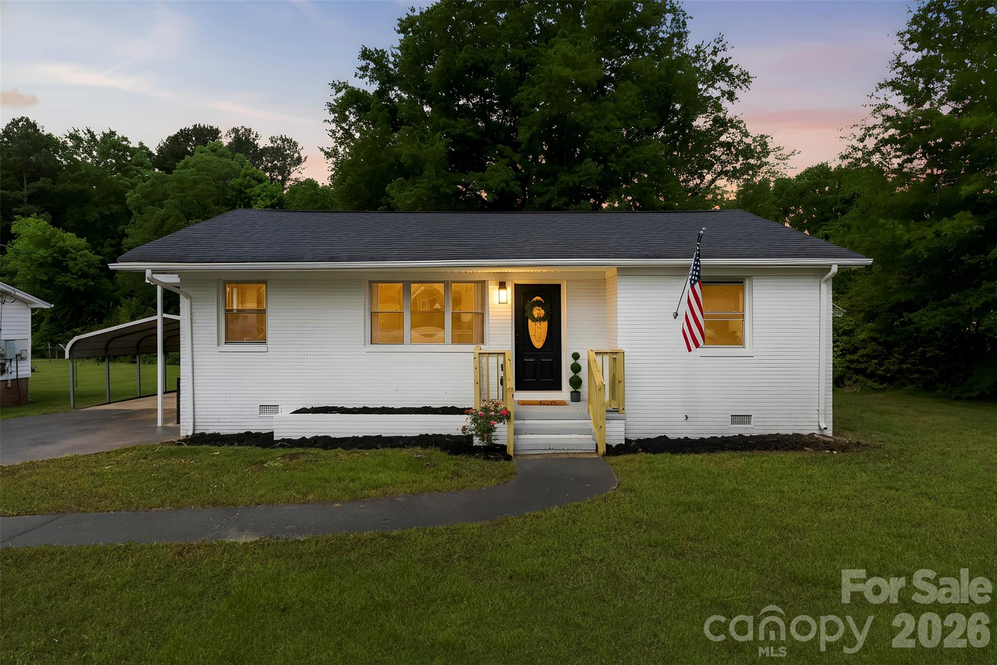3811 Little Mountain Road — Gastonia