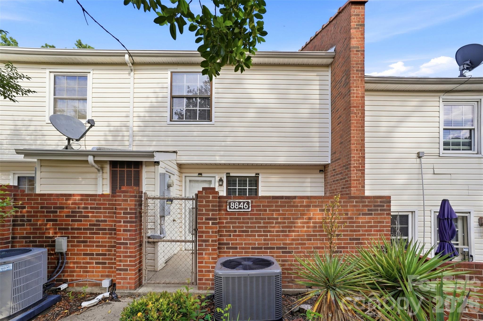 8846 Hunter Ridge Drive — Charlotte