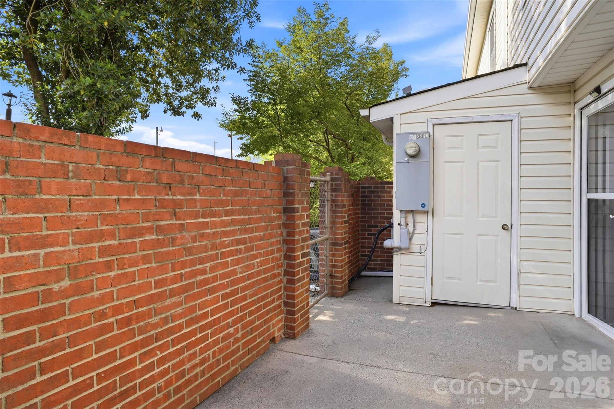 8846 Hunter Ridge Drive — Charlotte