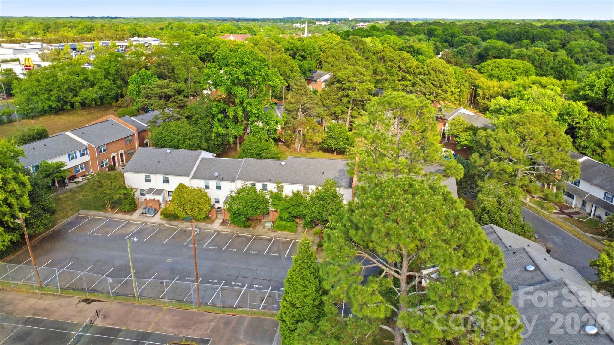 8846 Hunter Ridge Drive — Charlotte