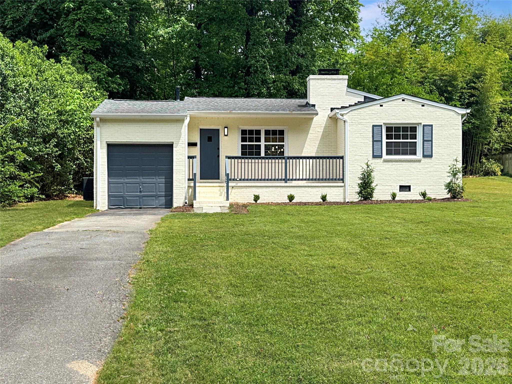 4065 Hiddenbrook Drive — Charlotte