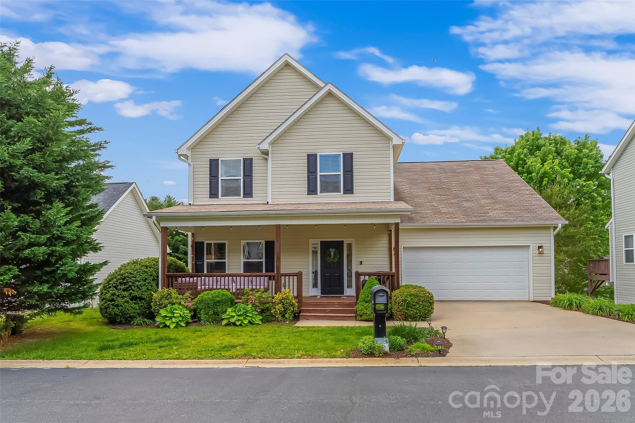 122 Fallen Spruce Drive — Asheville