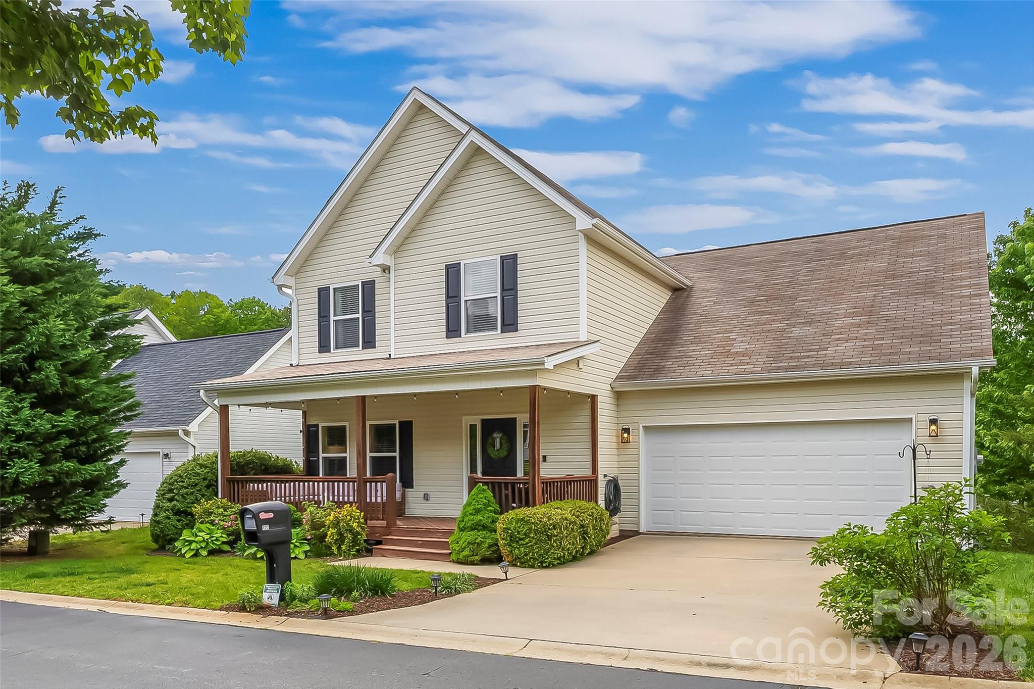 122 Fallen Spruce Drive — Asheville