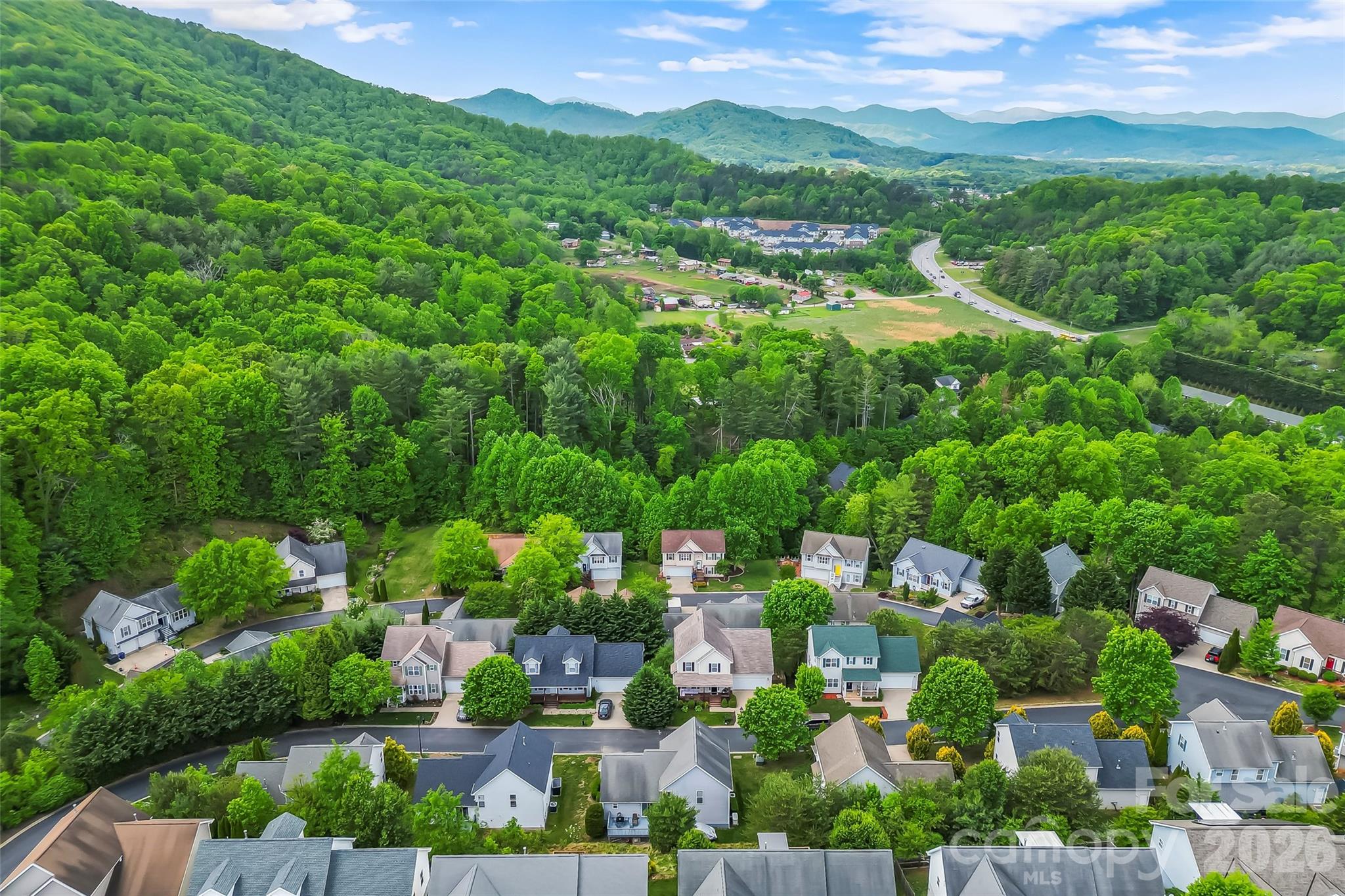 122 Fallen Spruce Drive — Asheville