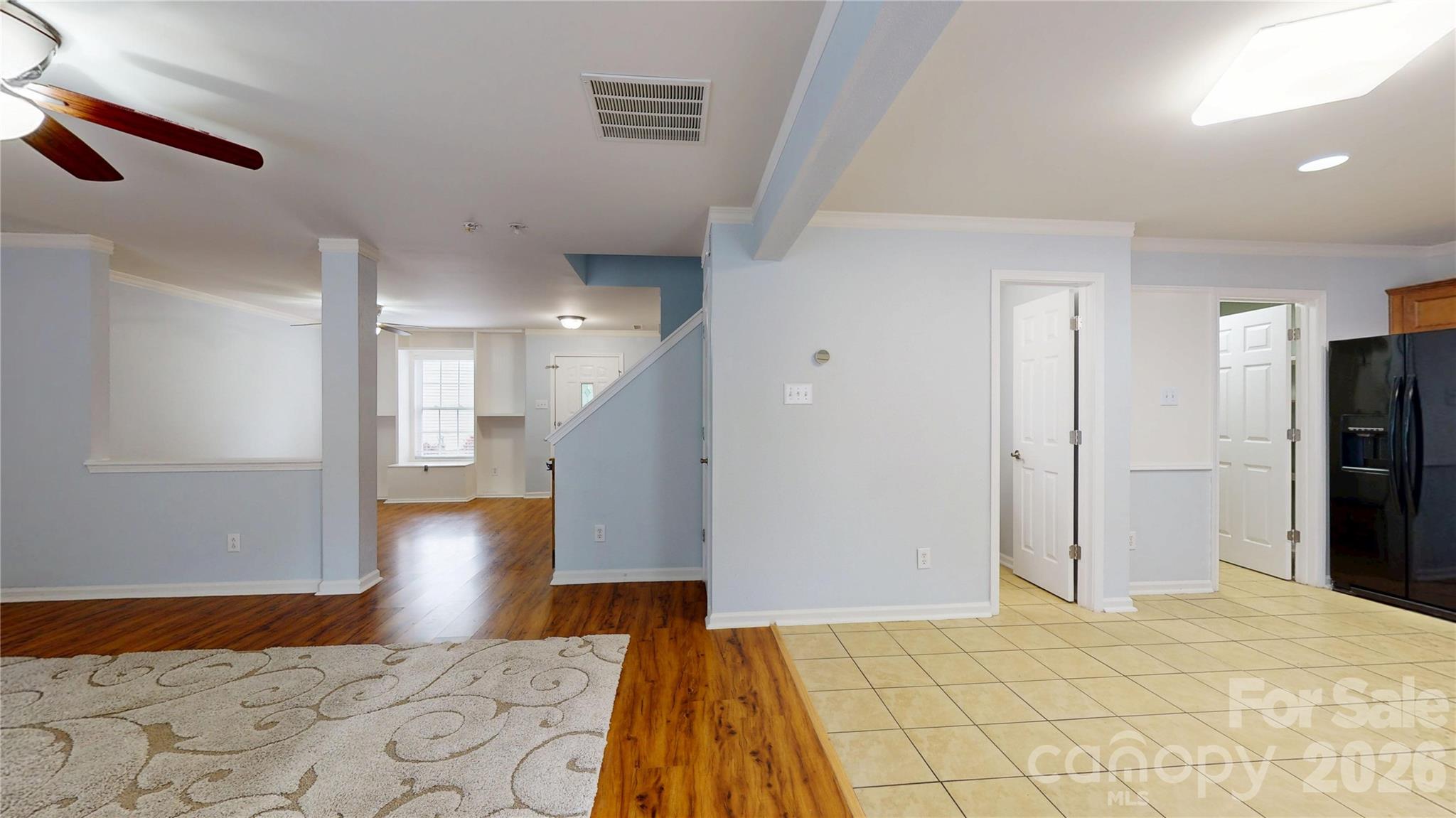 4219 Shasta Circle — Clover