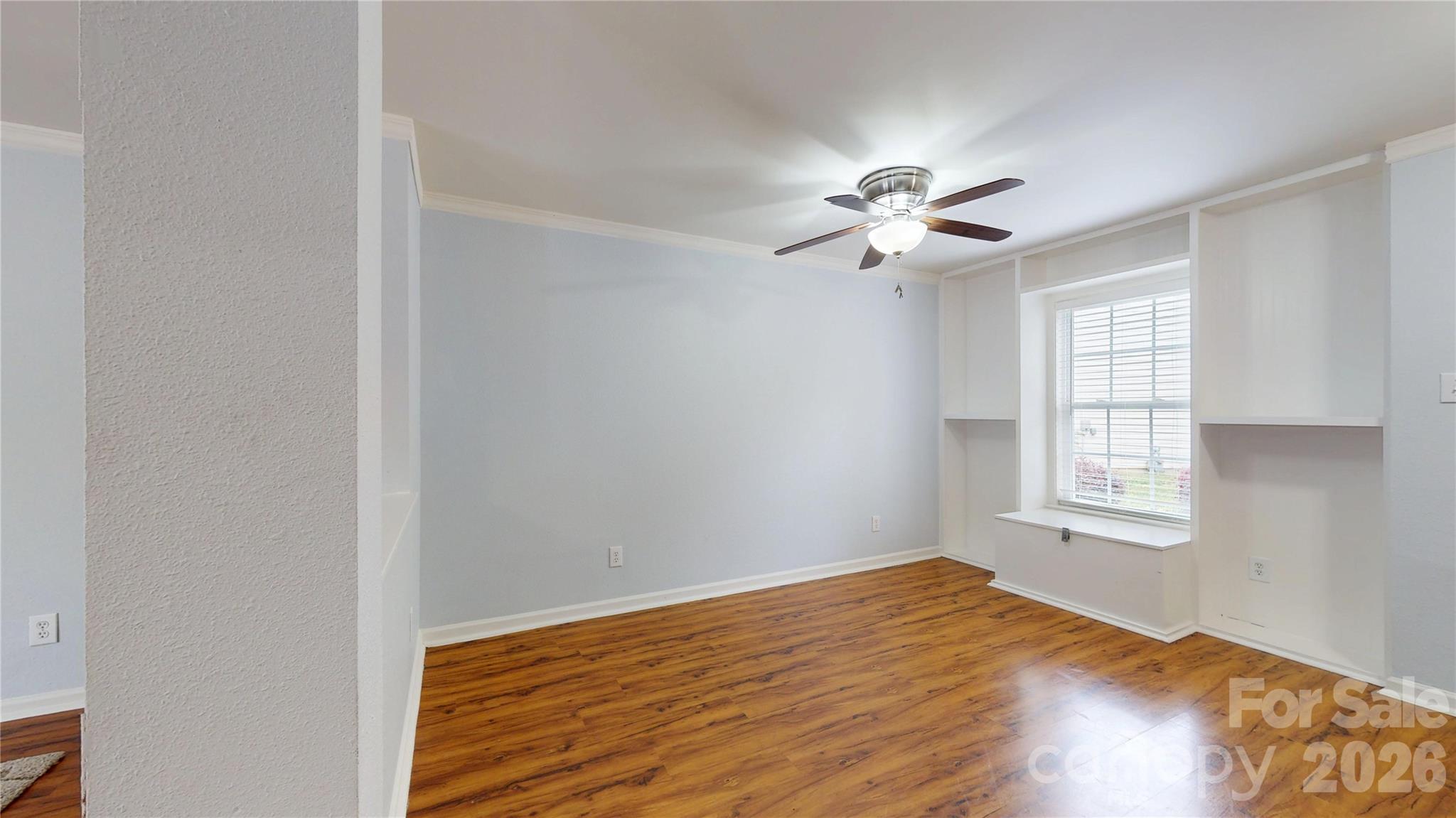 4219 Shasta Circle — Clover
