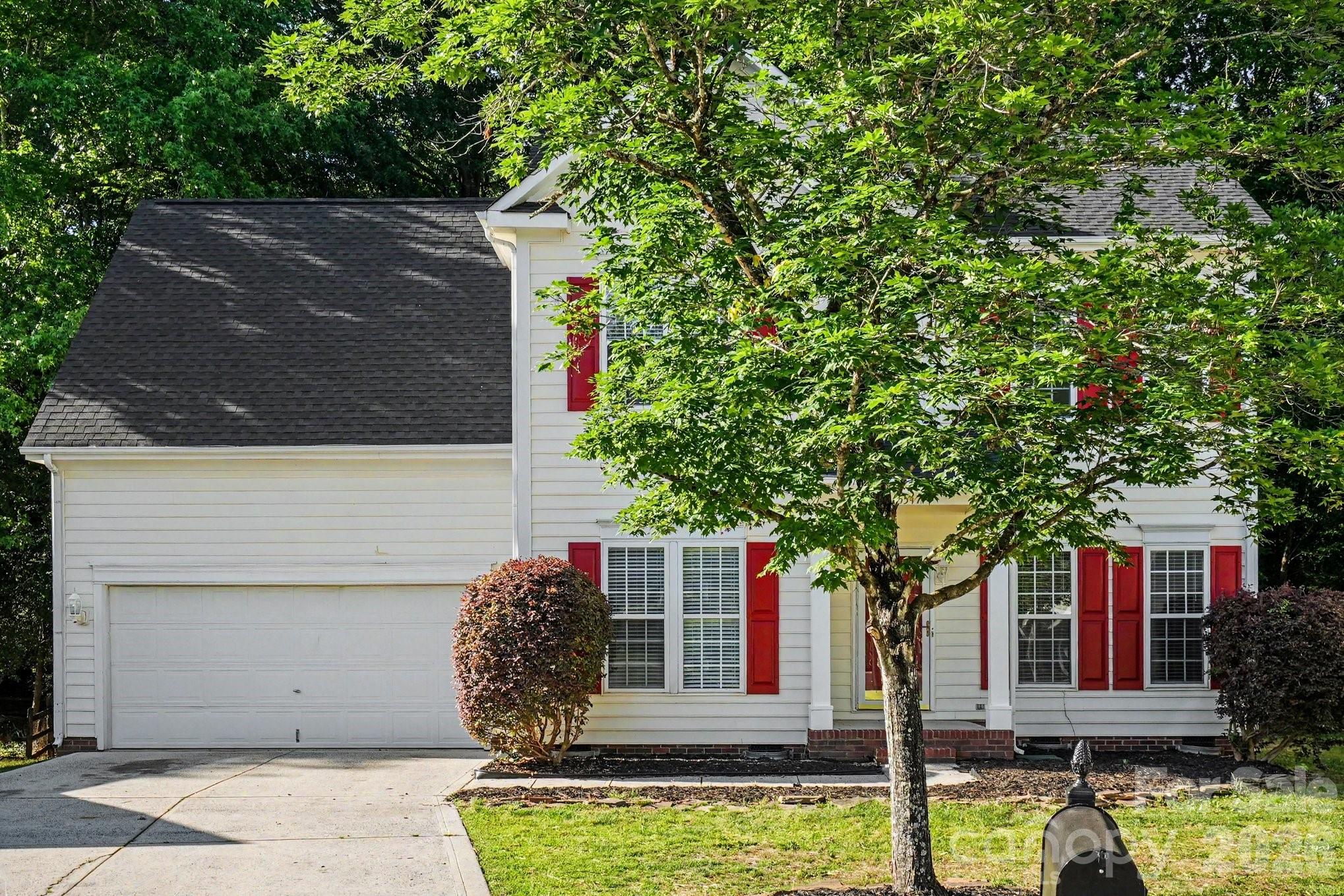 5547 Whispering Wind Lane — Indian Trail