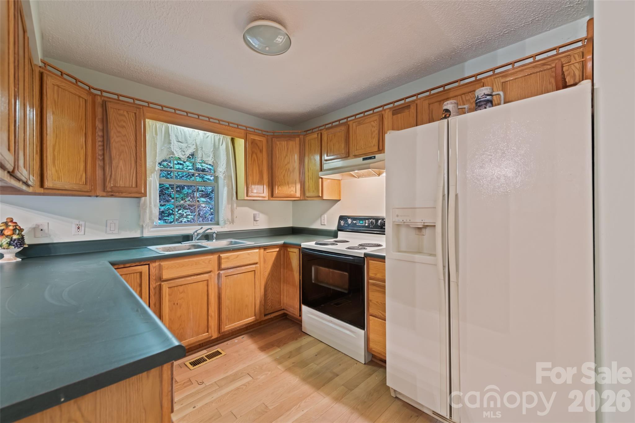 42 Greenview Drive — Maggie Valley