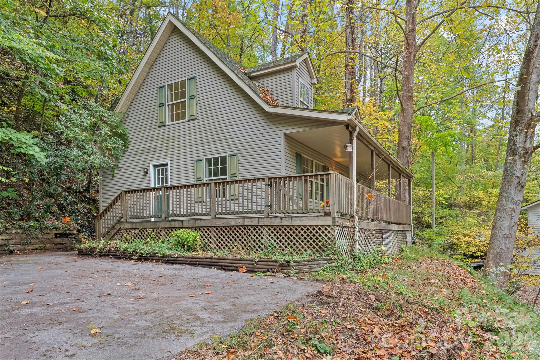 42 Greenview Drive — Maggie Valley