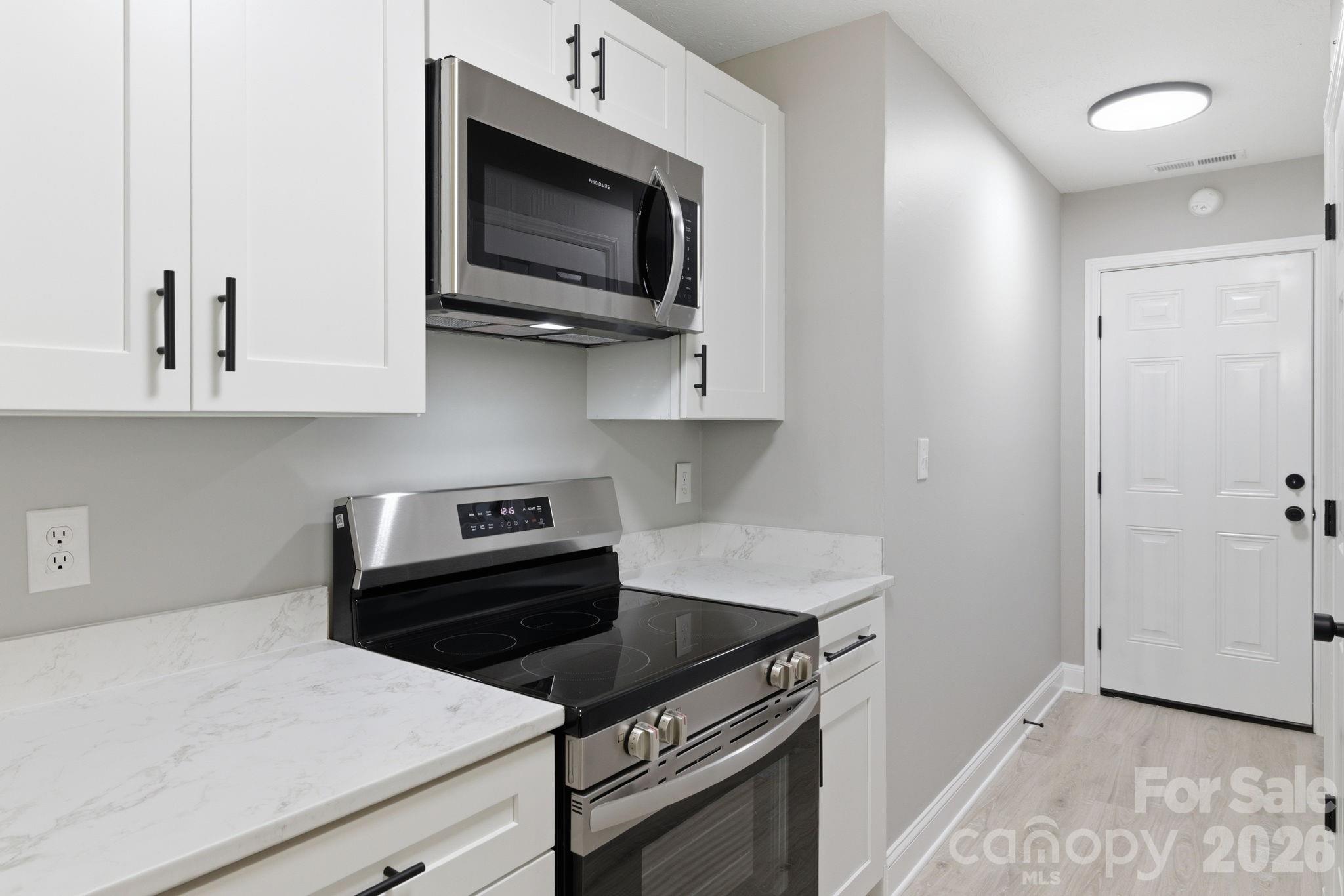 24 sagefield Drive — Candler