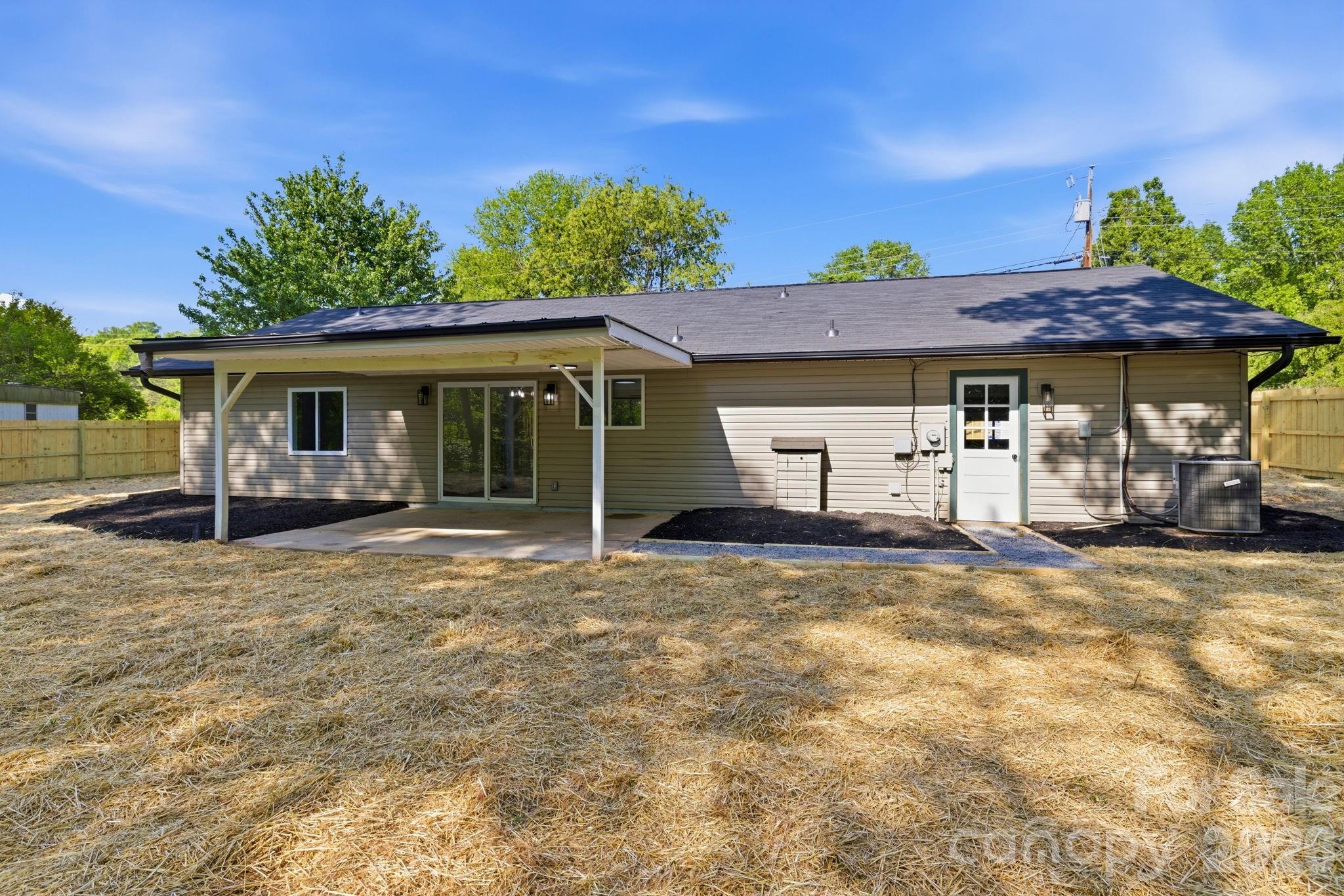 24 sagefield Drive — Candler