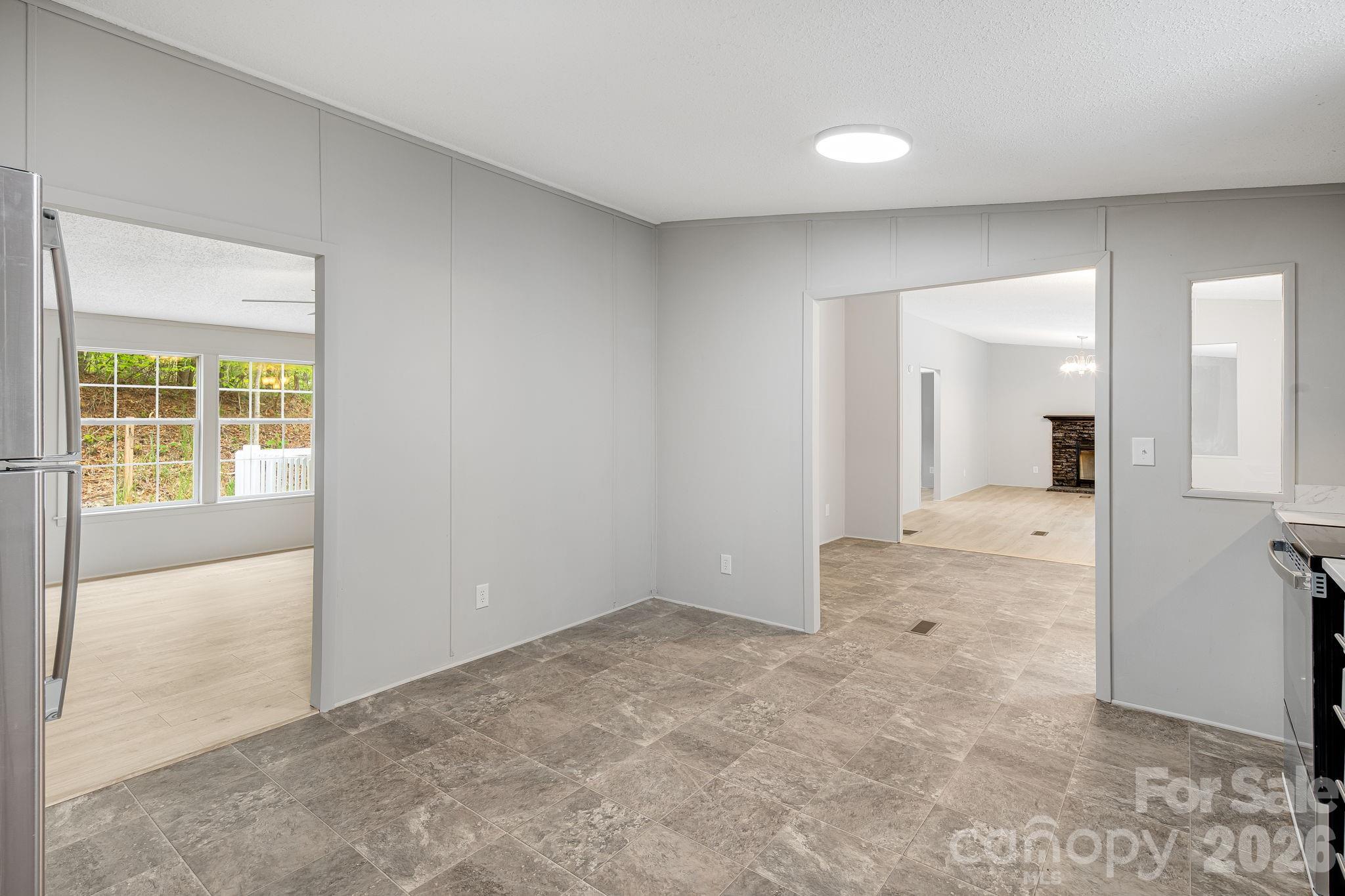 90 High Point Road — Weaverville