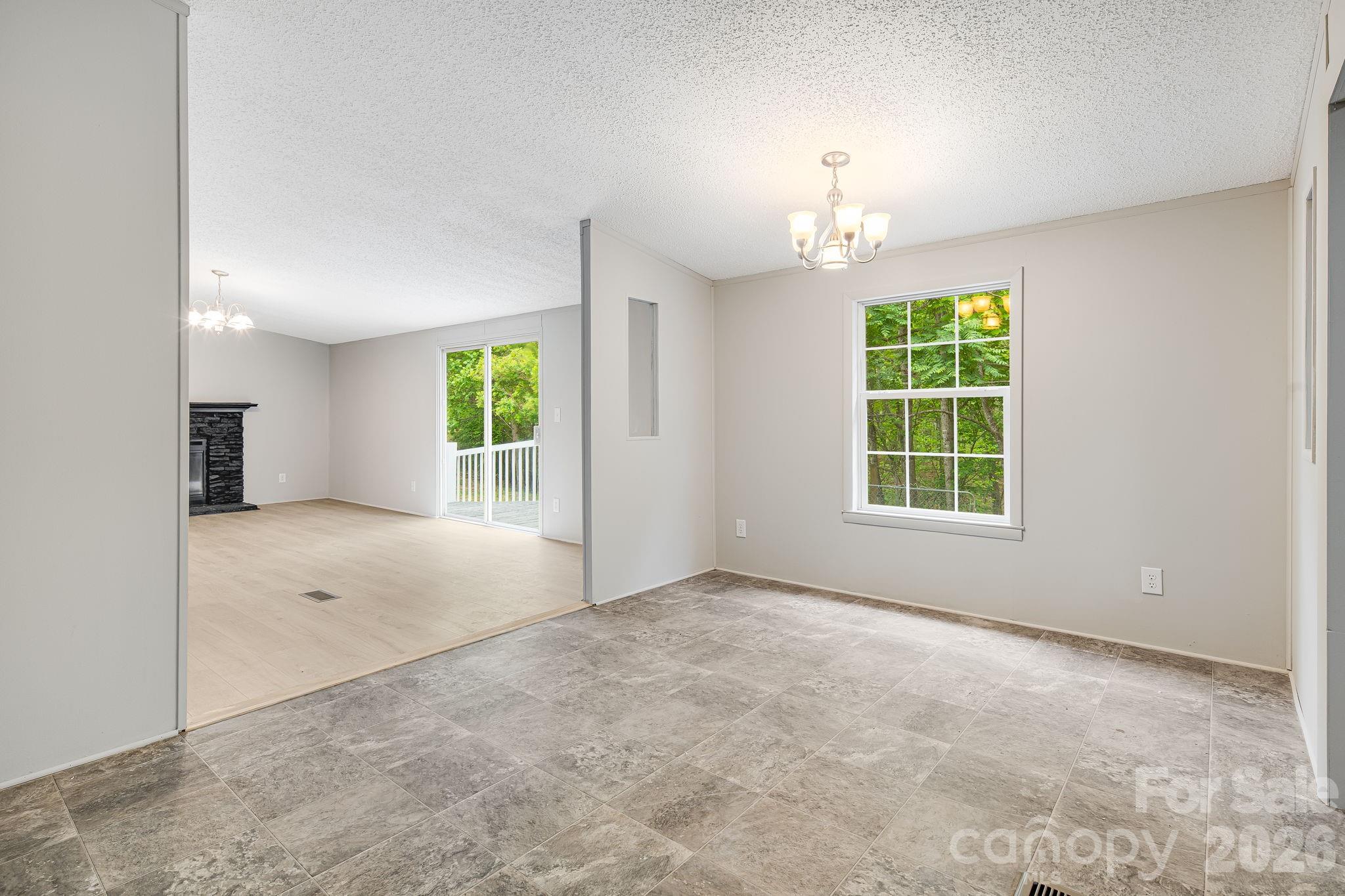 90 High Point Road — Weaverville
