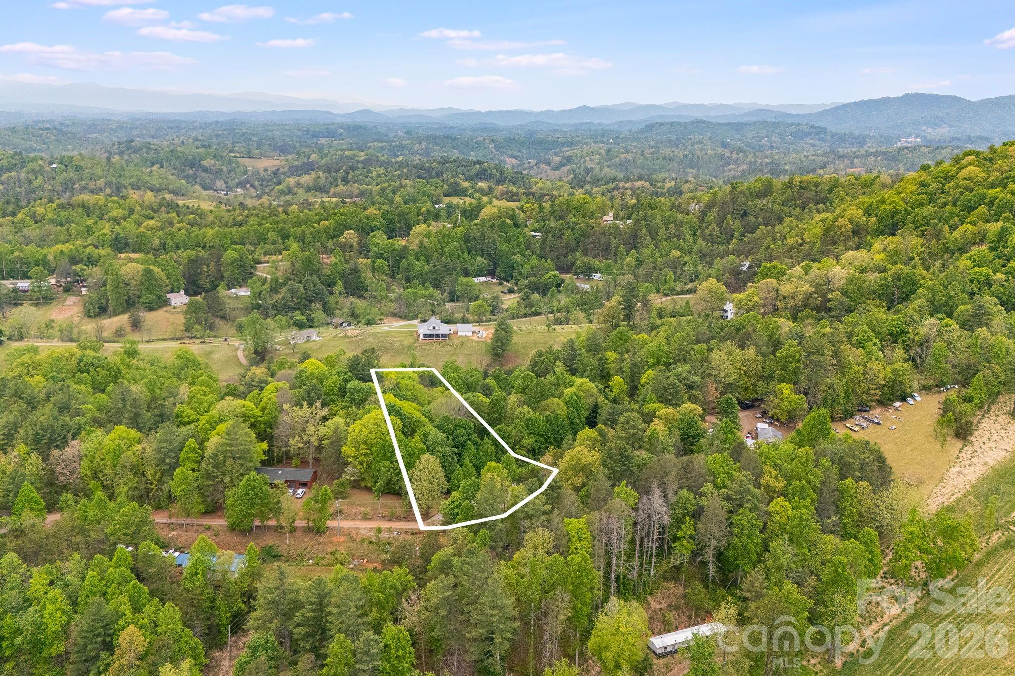 90 High Point Road — Weaverville