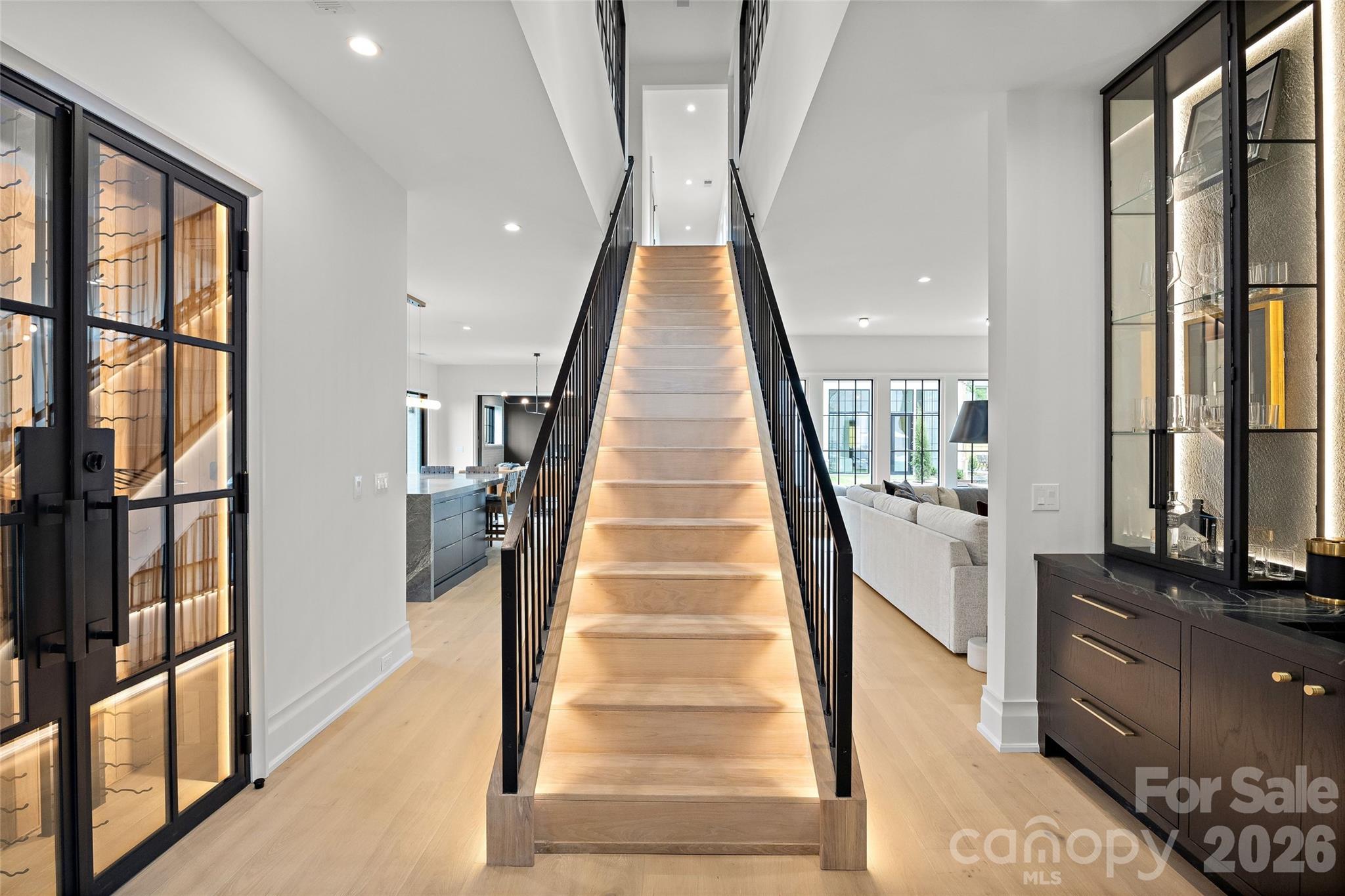 4111 Columbine Circle — Charlotte