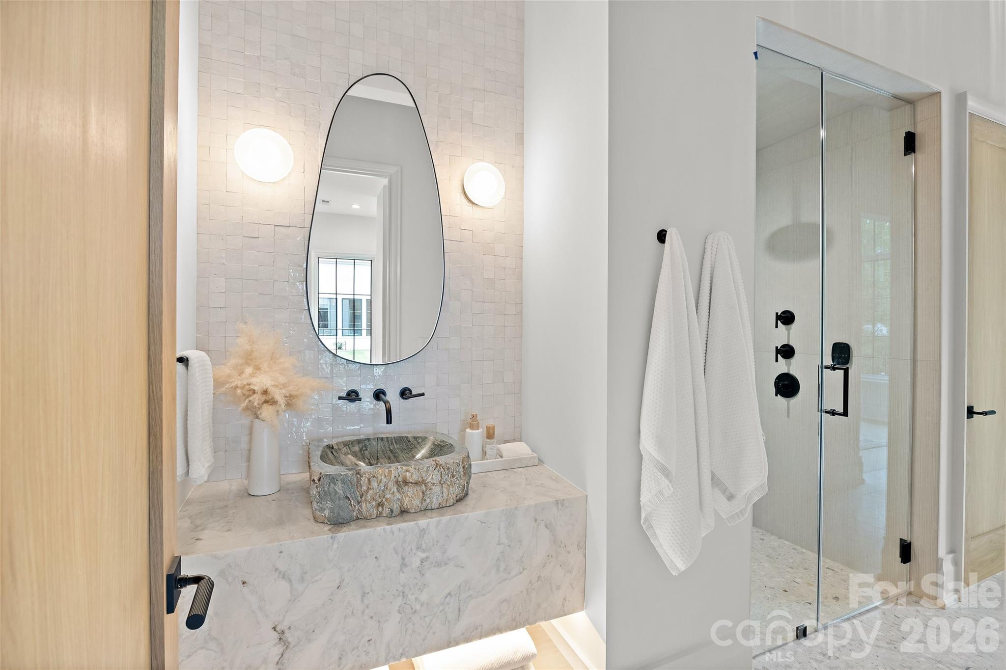 4111 Columbine Circle — Charlotte
