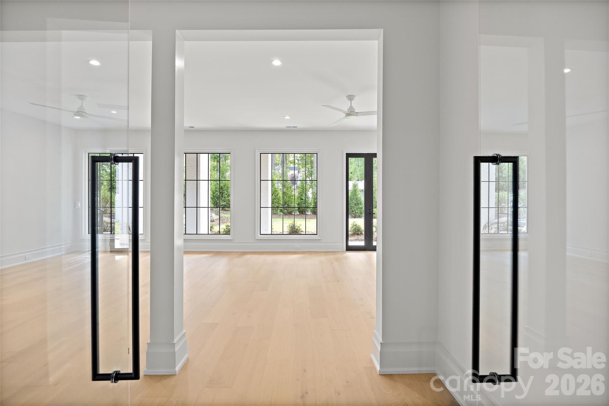 4111 Columbine Circle — Charlotte