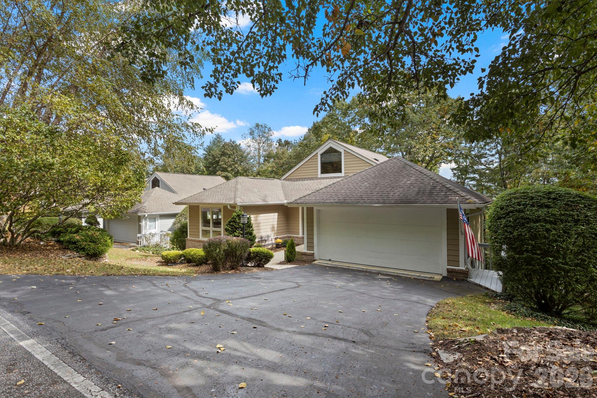 320 Dawnbrook Drive — Flat Rock