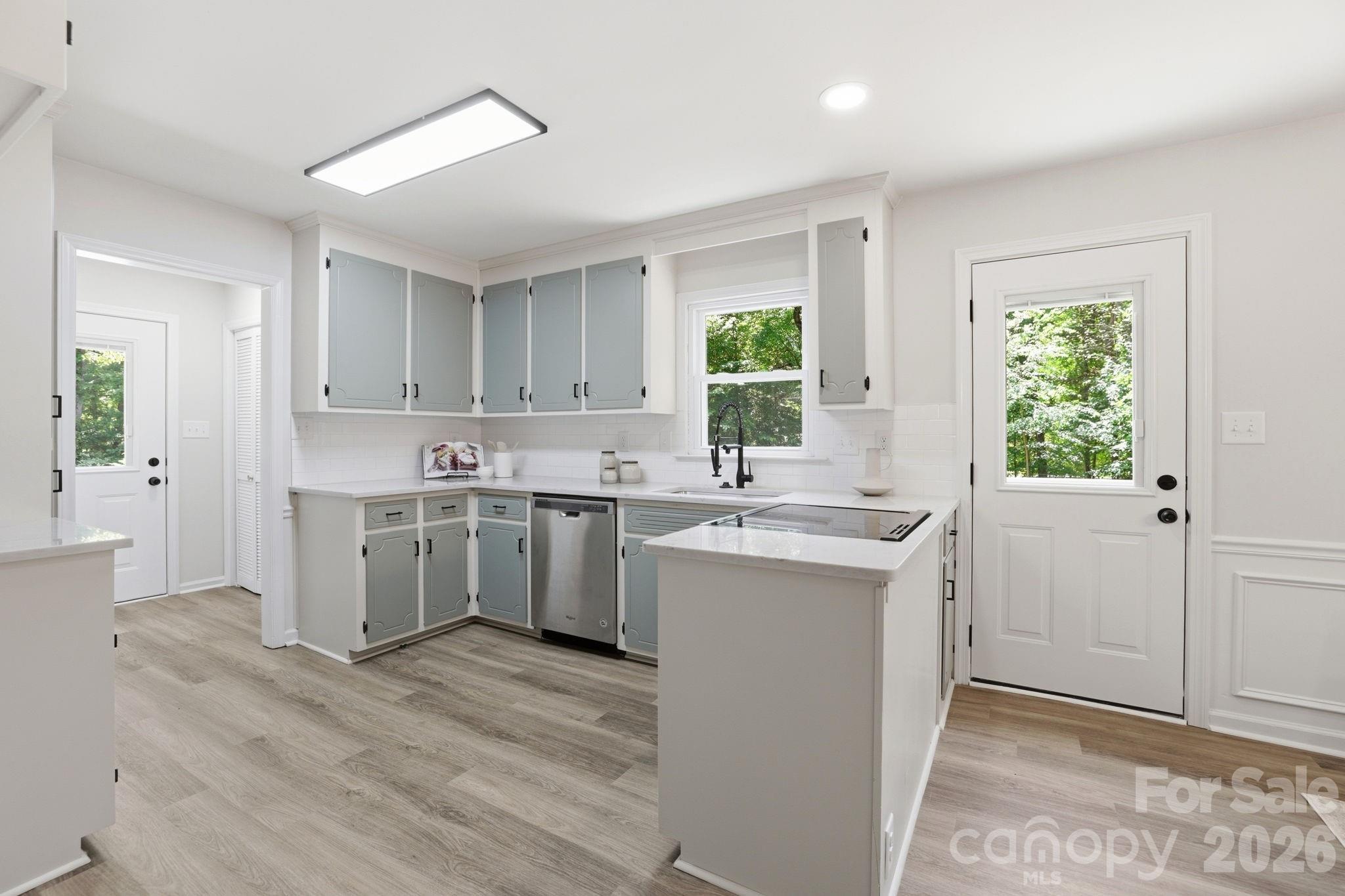 2313 Raccoon Run — Monroe