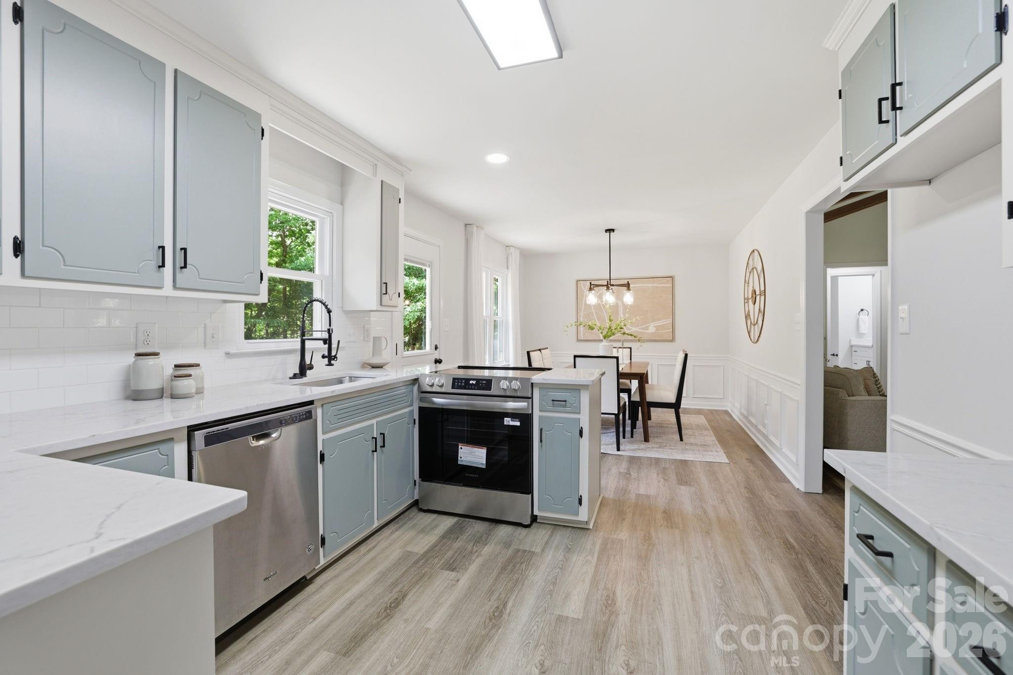 2313 Raccoon Run — Monroe