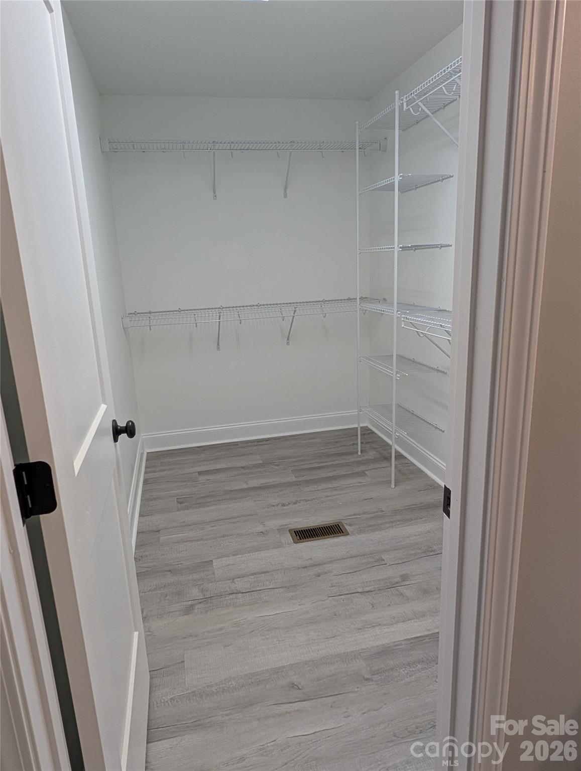 4184 Saltwood Drive — Hickory