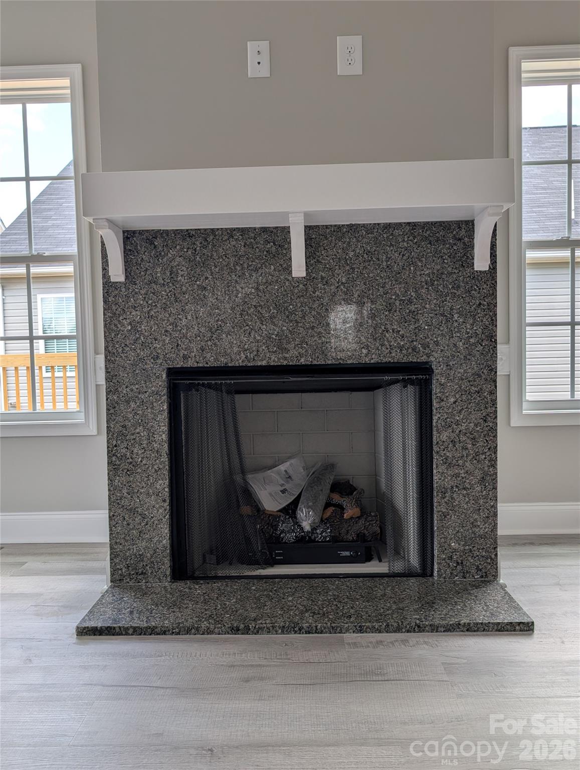 4184 Saltwood Drive — Hickory