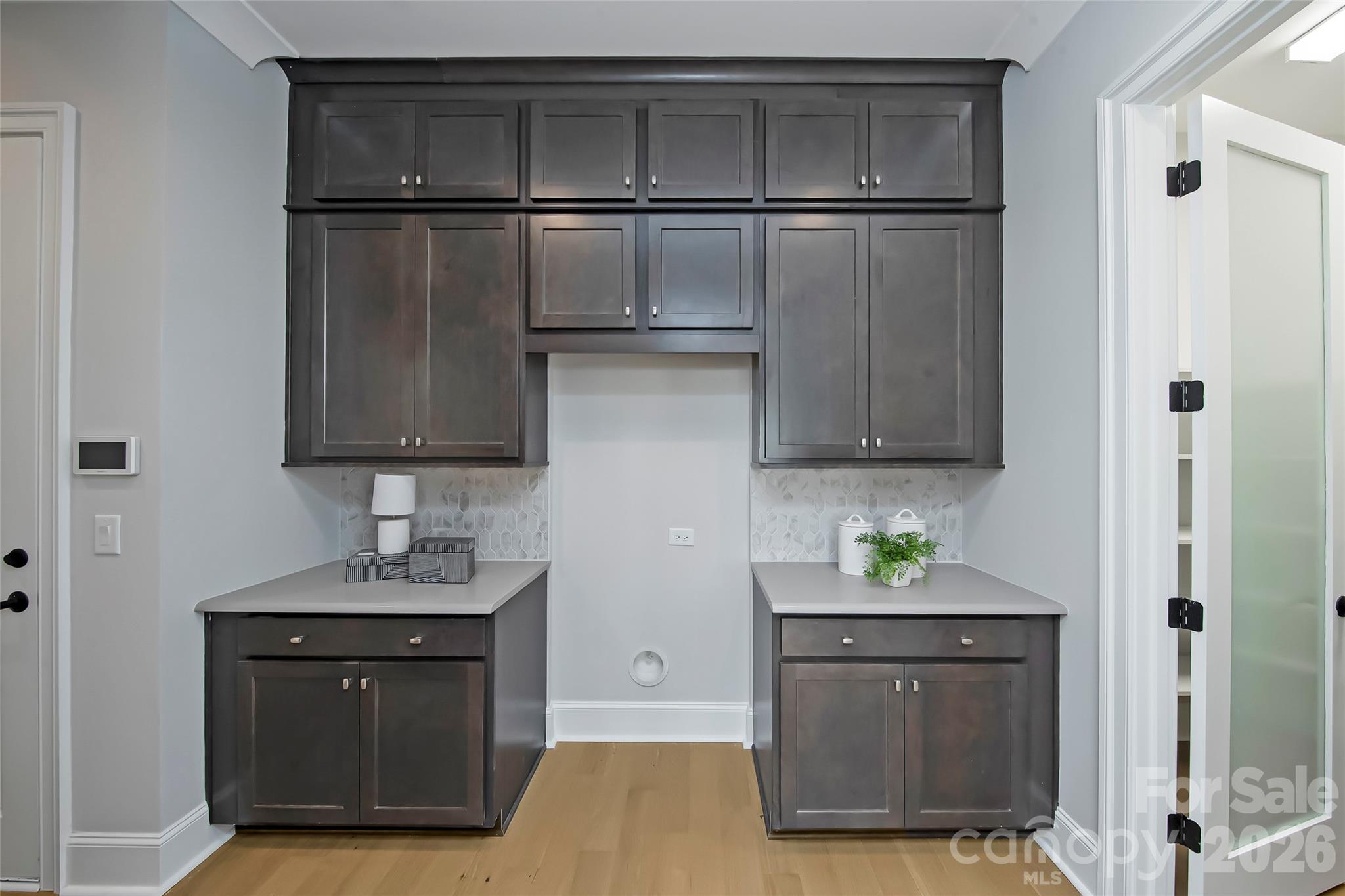 1003 Detweiler Road — Marvin