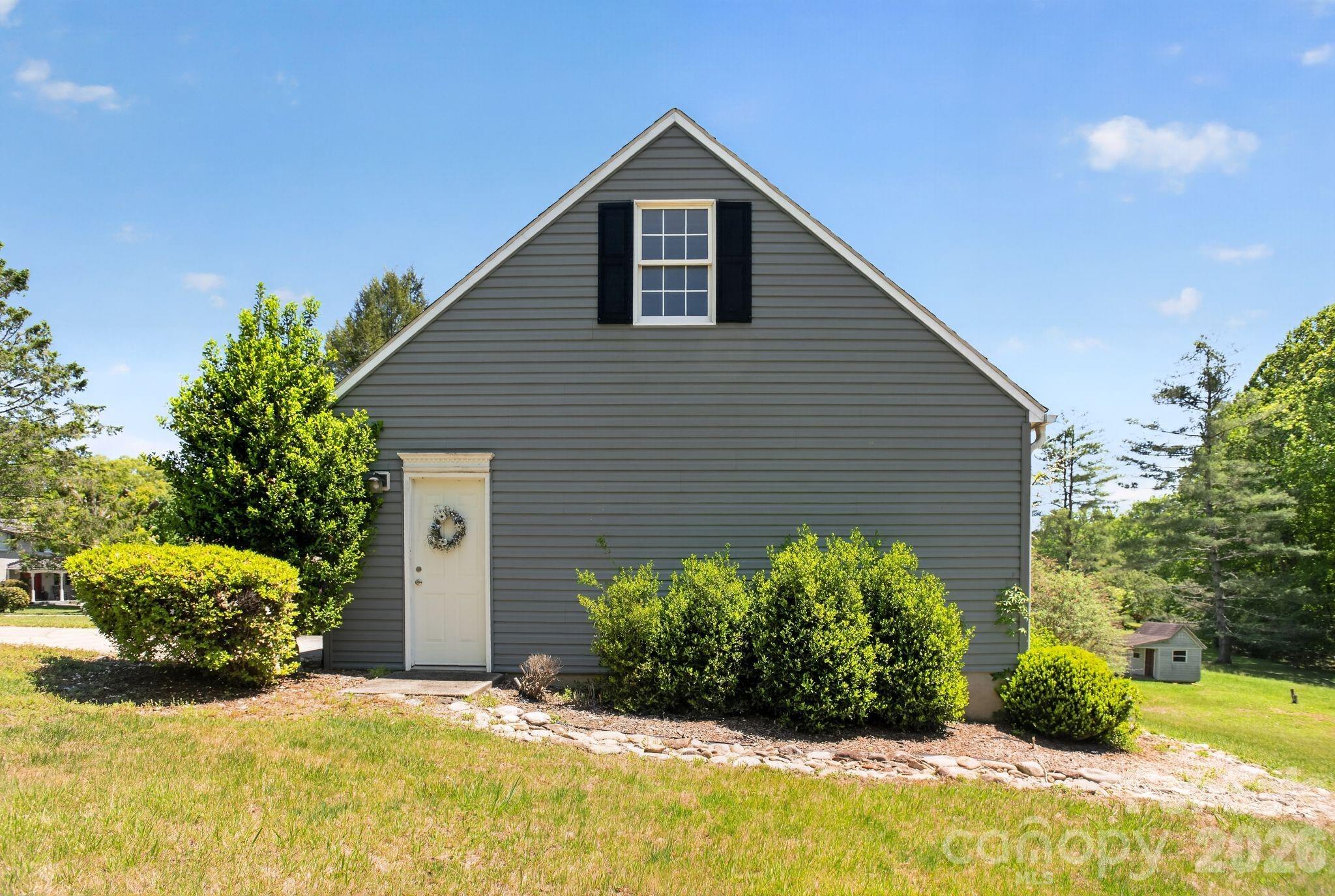 67 Beechwood Drive — Hendersonville