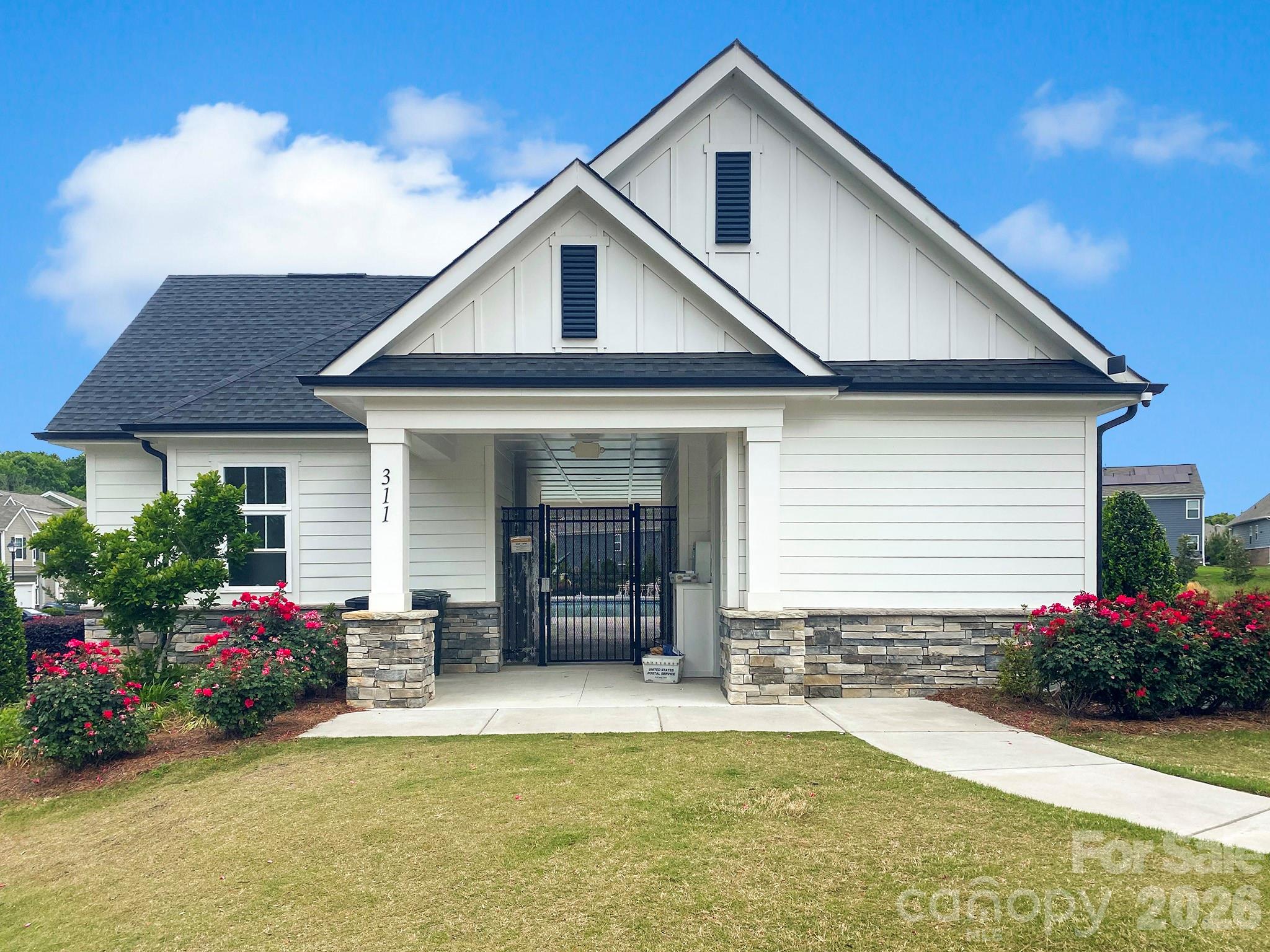 2818 Dominion Court — Monroe