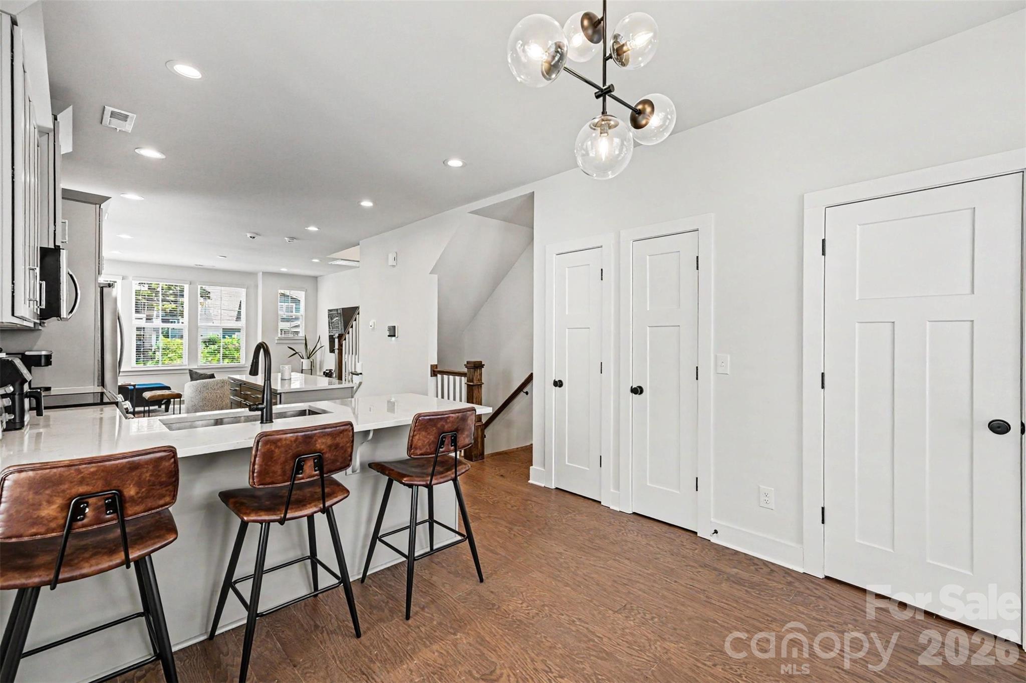 2305 Rozzelles Ferry Road — Charlotte