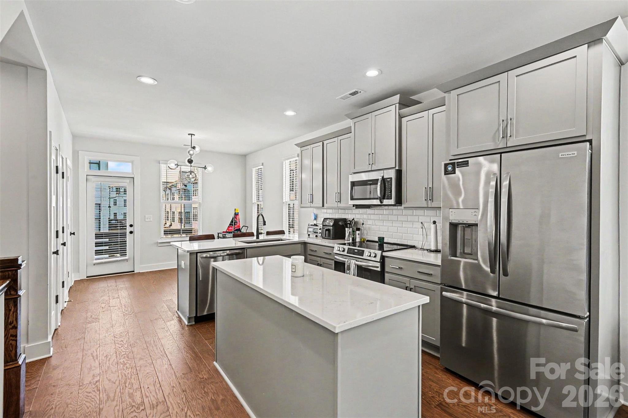 2305 Rozzelles Ferry Road — Charlotte