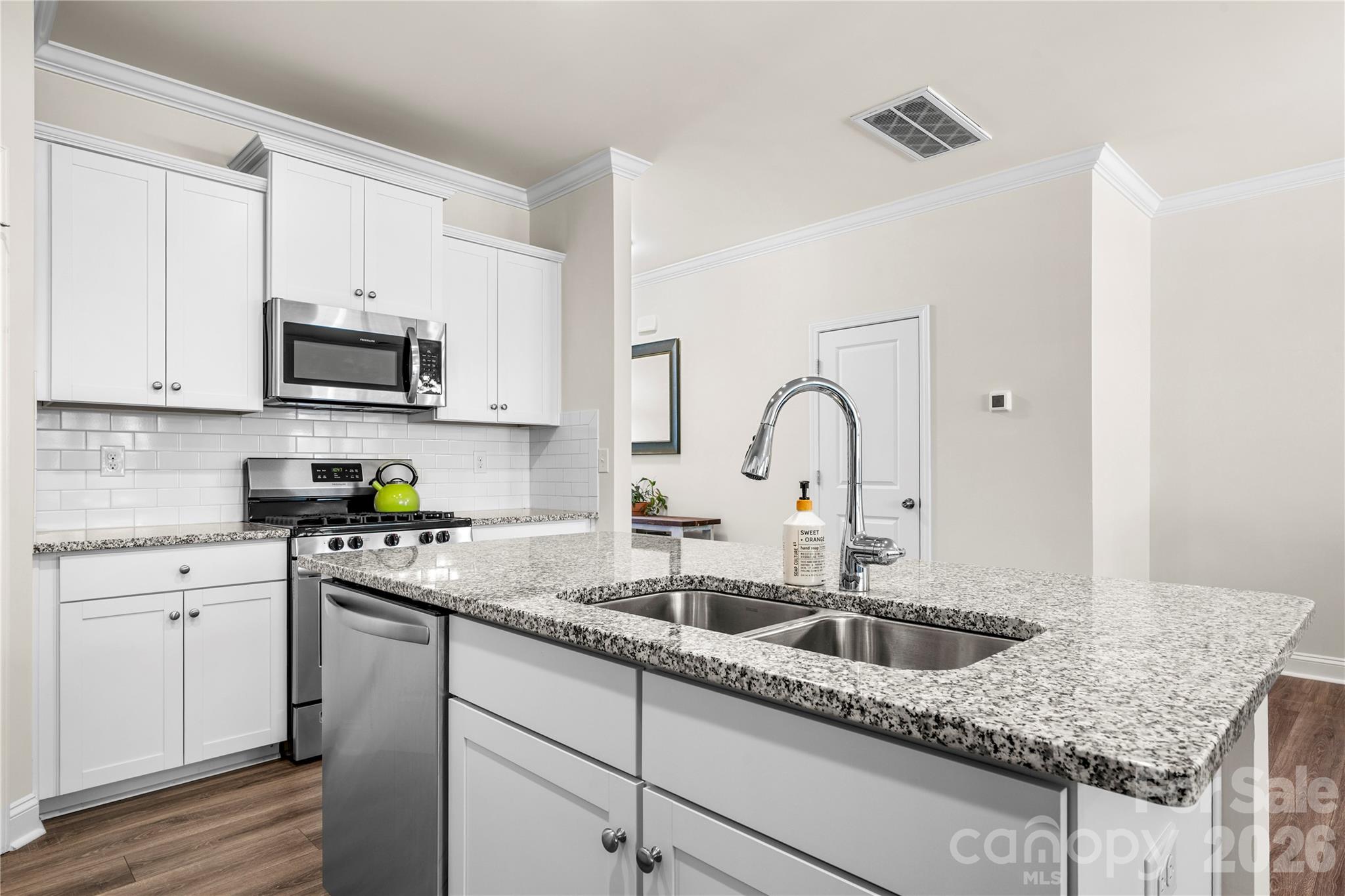 8723 Harris Lake Lane — Charlotte