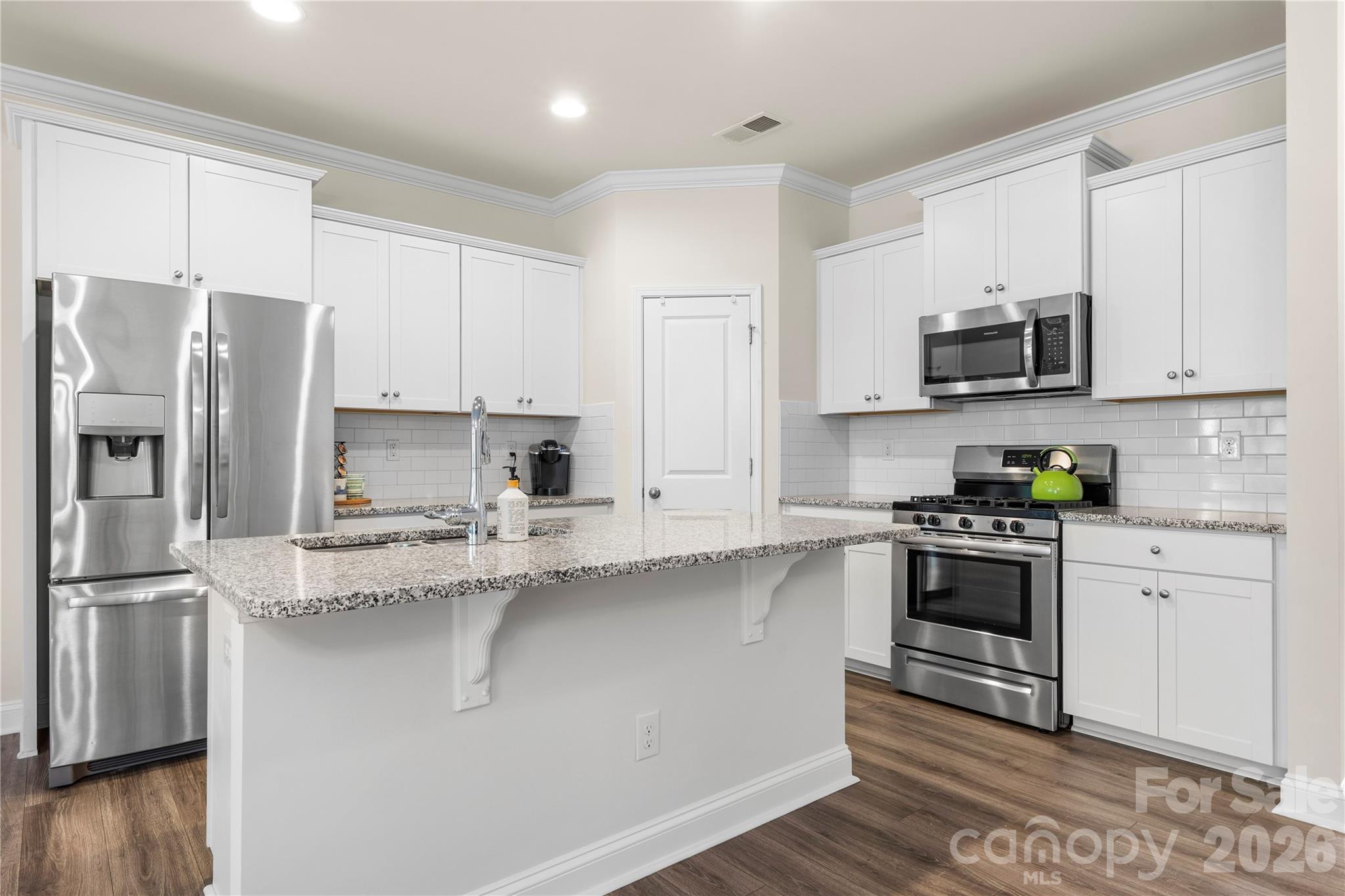 8723 Harris Lake Lane — Charlotte