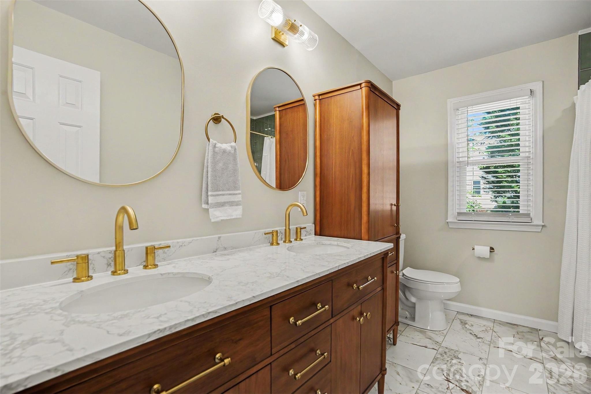 9900 Davis Lake Parkway — Charlotte
