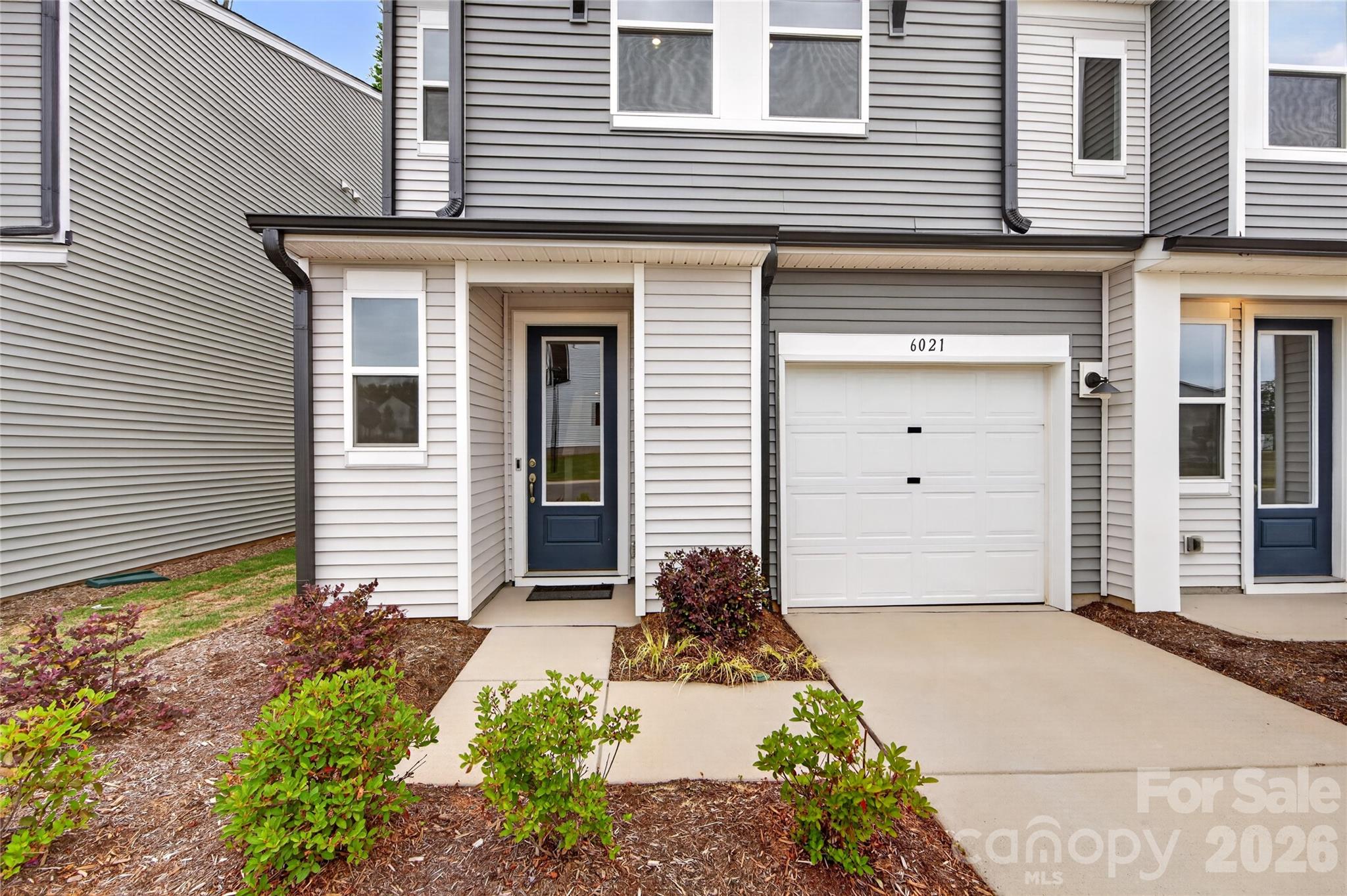 6021 Longar Lane — Charlotte