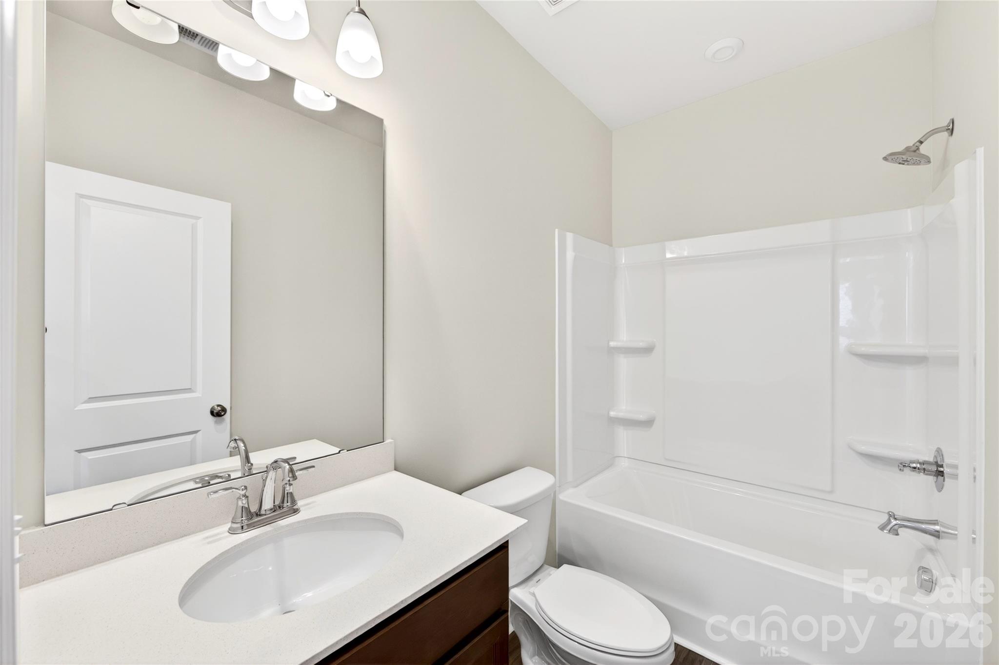 6021 Longar Lane — Charlotte