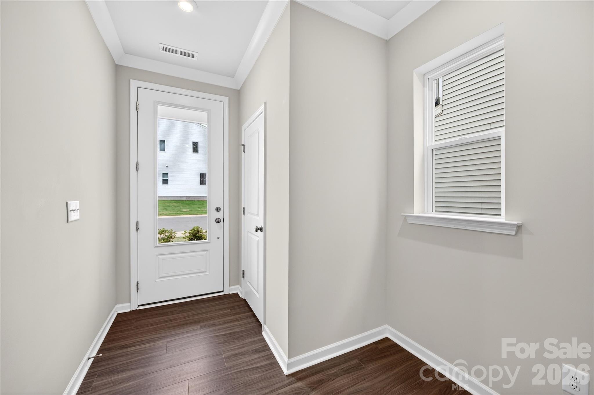 6021 Longar Lane — Charlotte