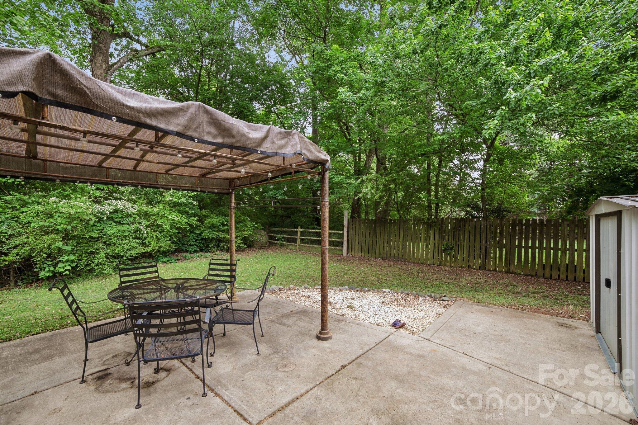 226 Misty Arbor Lane — Mooresville