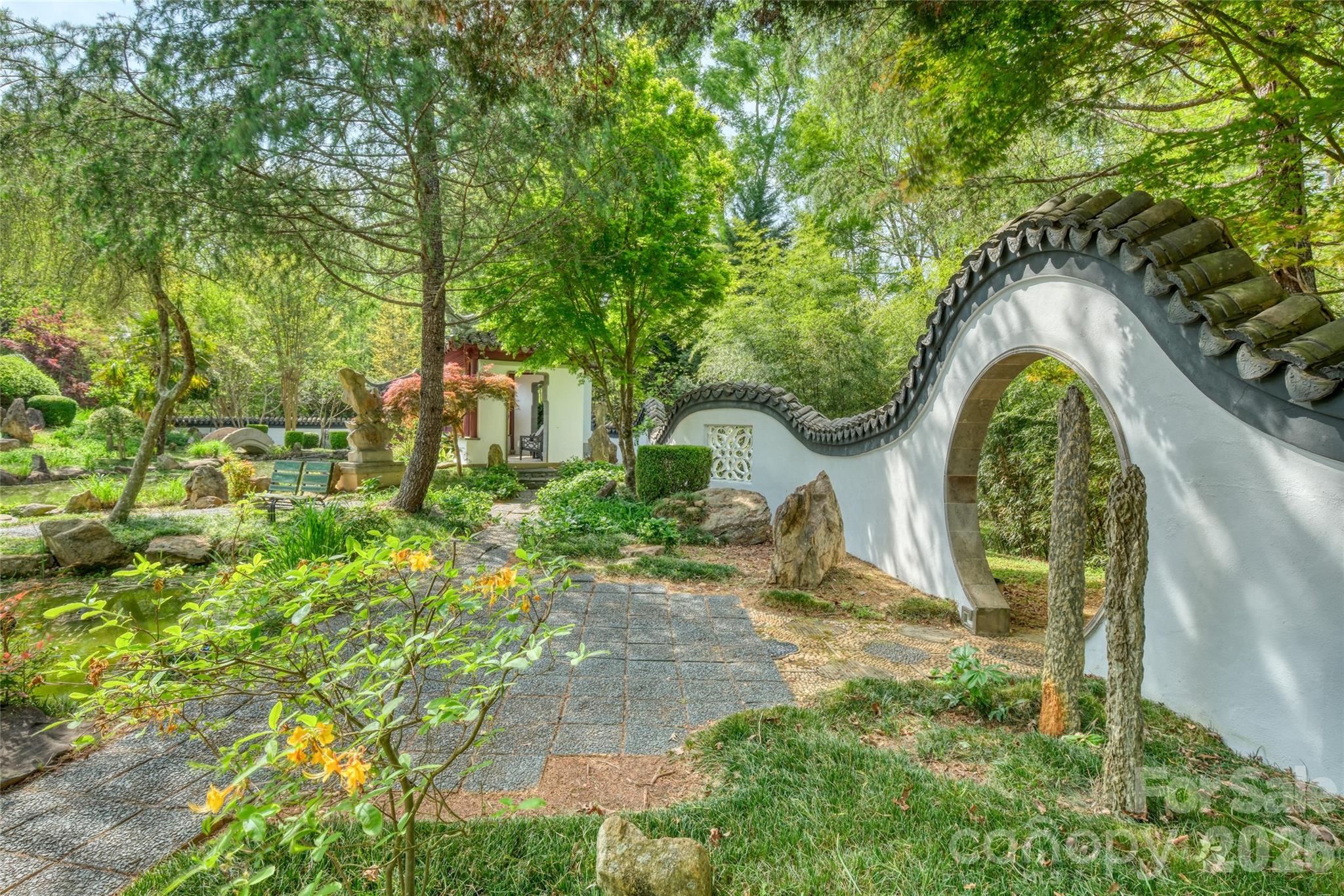 380 Montagu Drive — Spartanburg