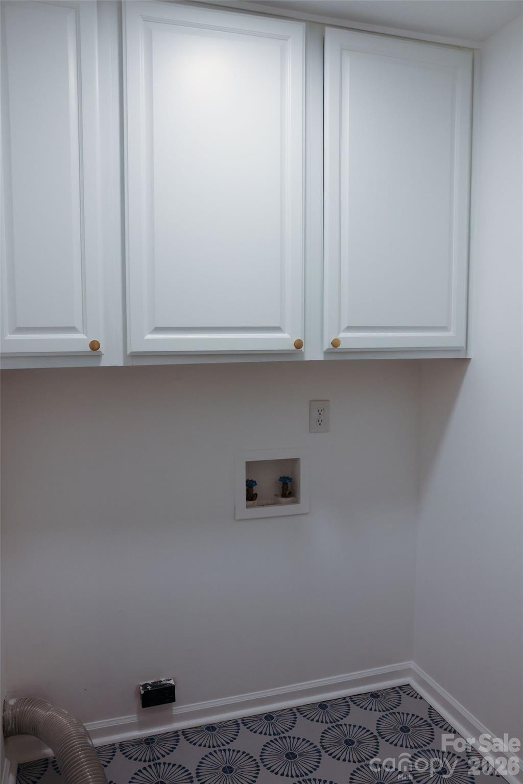 317 Devine Avenue — Belmont