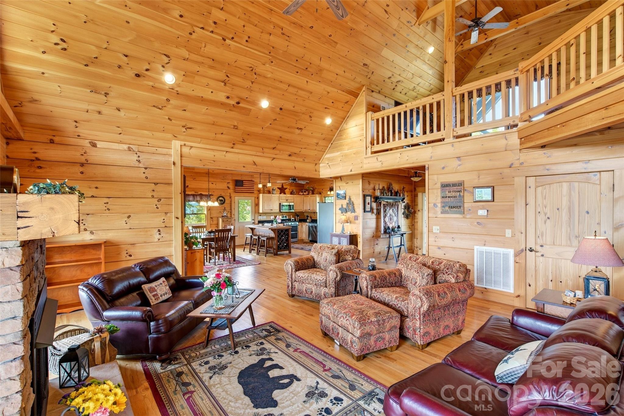 217 Summit Drive — Nebo